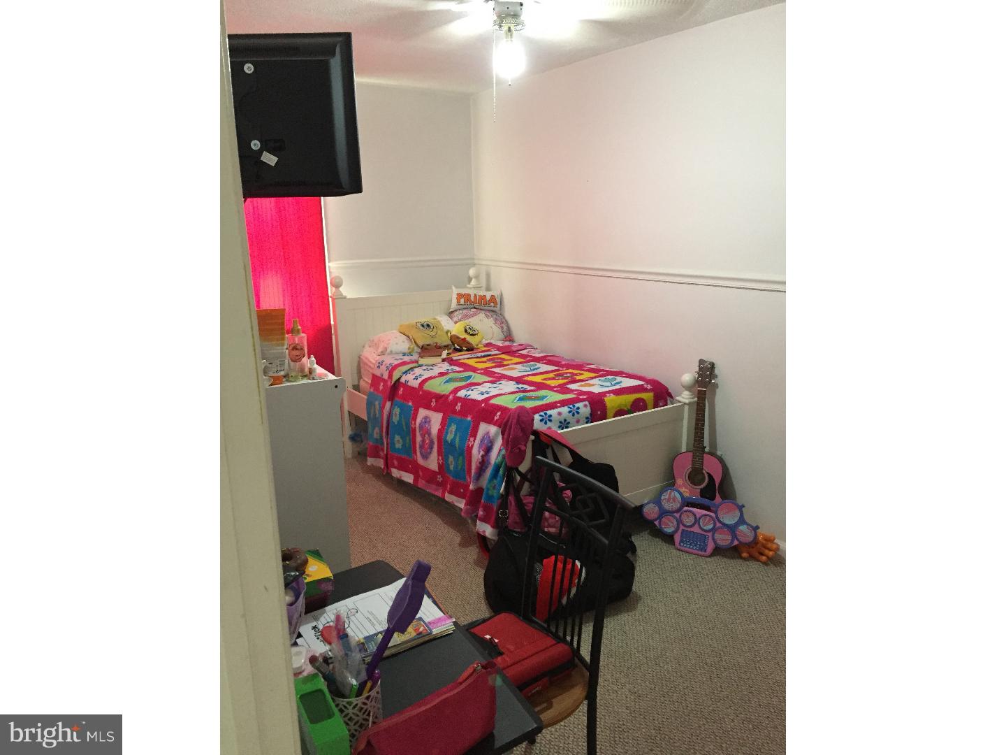 OXFORD CIRCLE - Residential