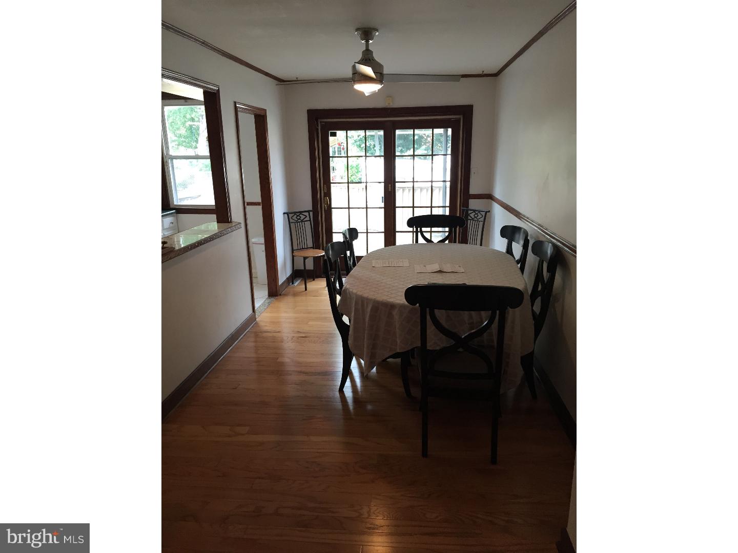 OXFORD CIRCLE - Residential