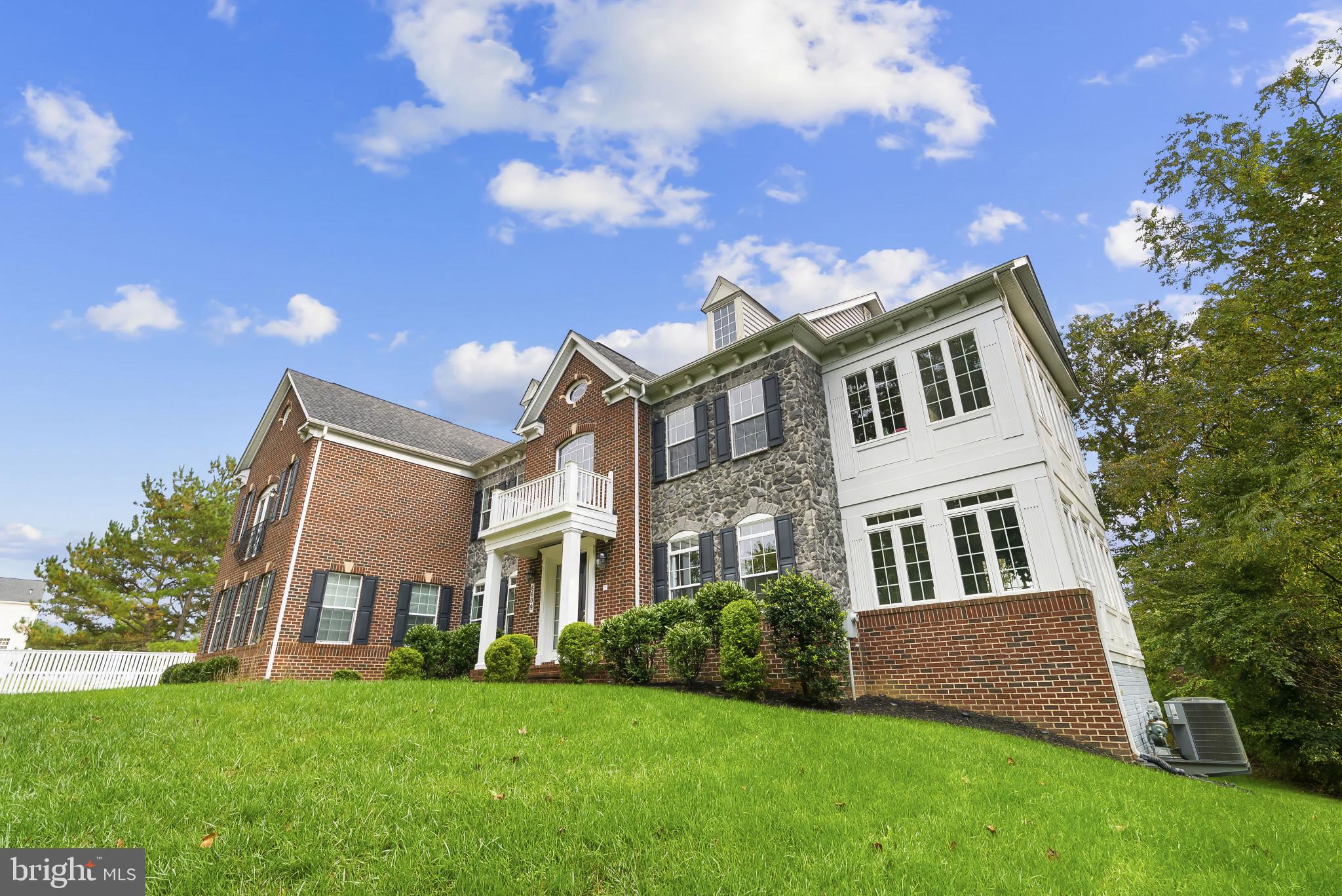 6609 OSBORNE HILL DRIVE