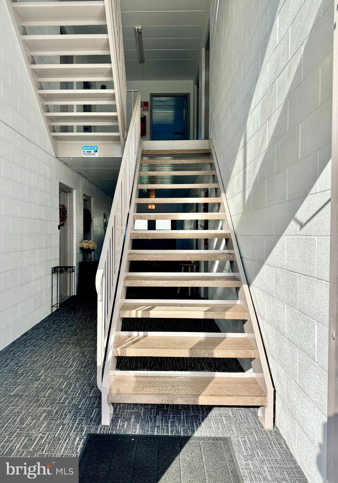 CRESAP KNOLL APARTMENTS - Residential