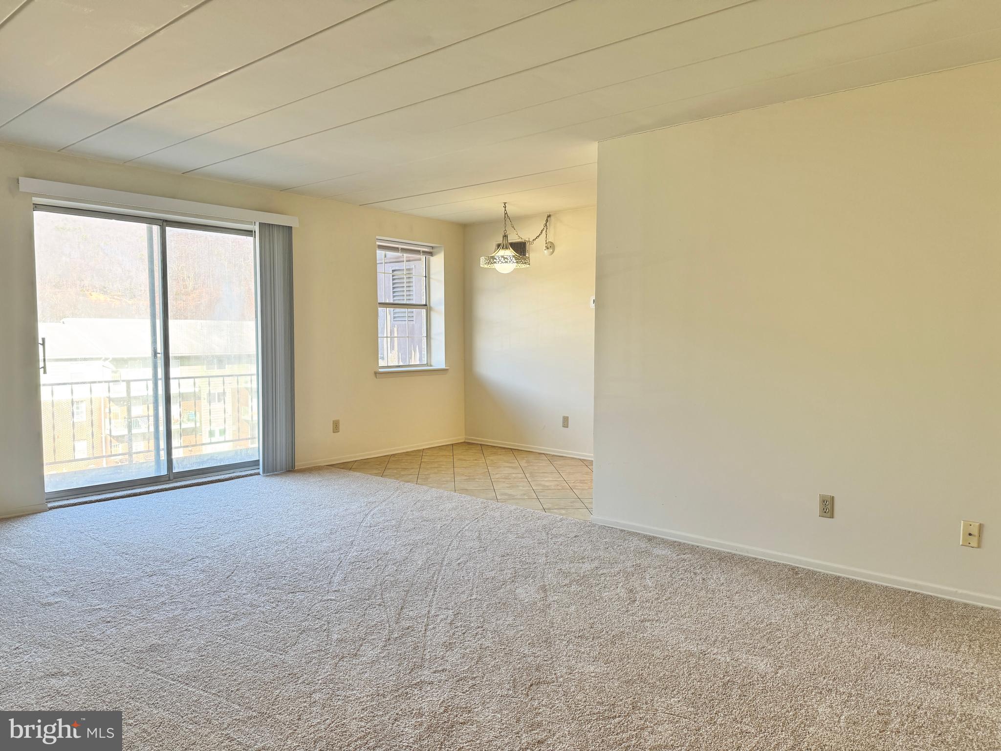 CRESAP KNOLL APARTMENTS - Residential