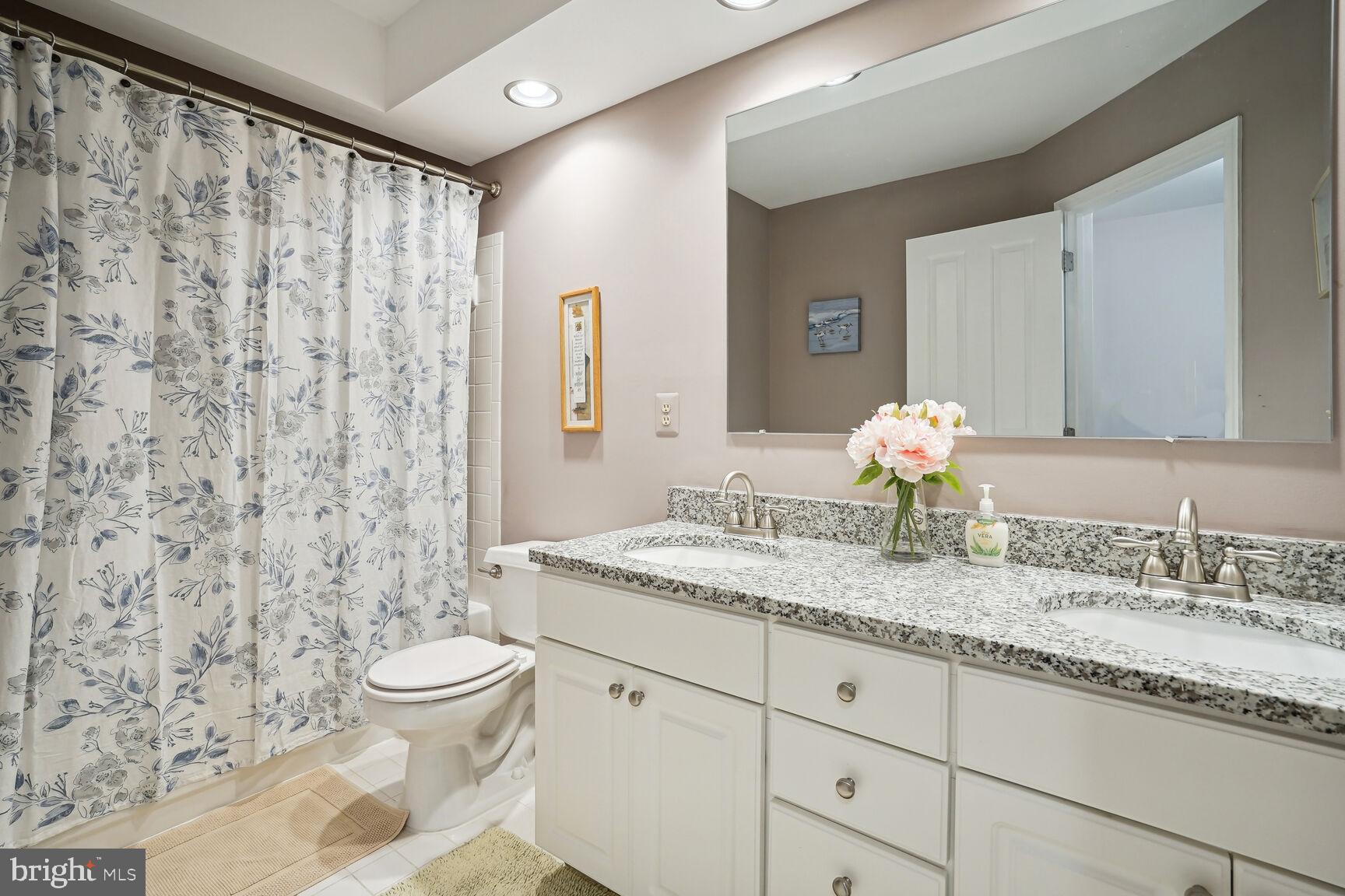 ASHLEIGH GREENE - Residential