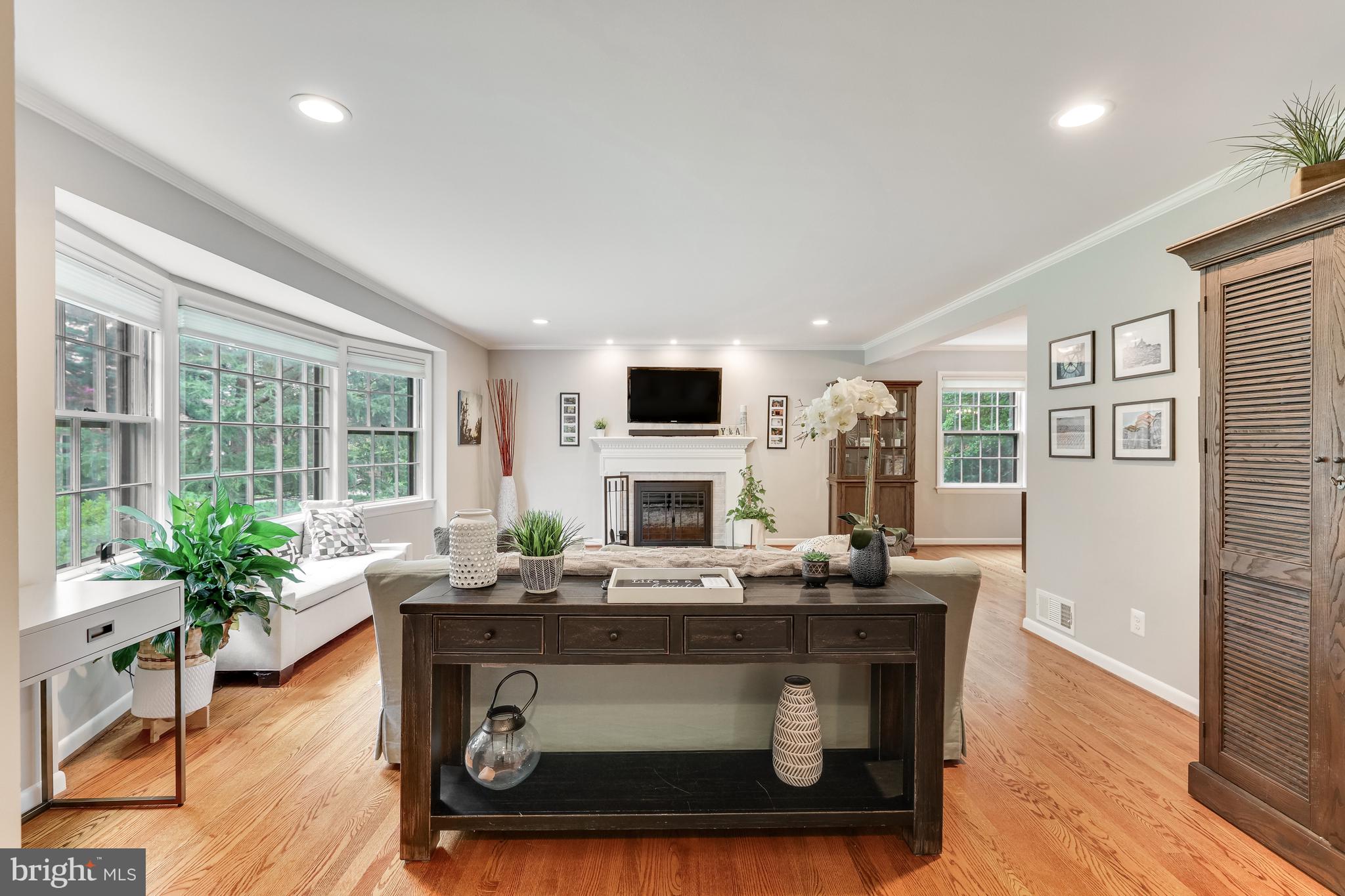 CHESTERBROOK WOODS - Residential