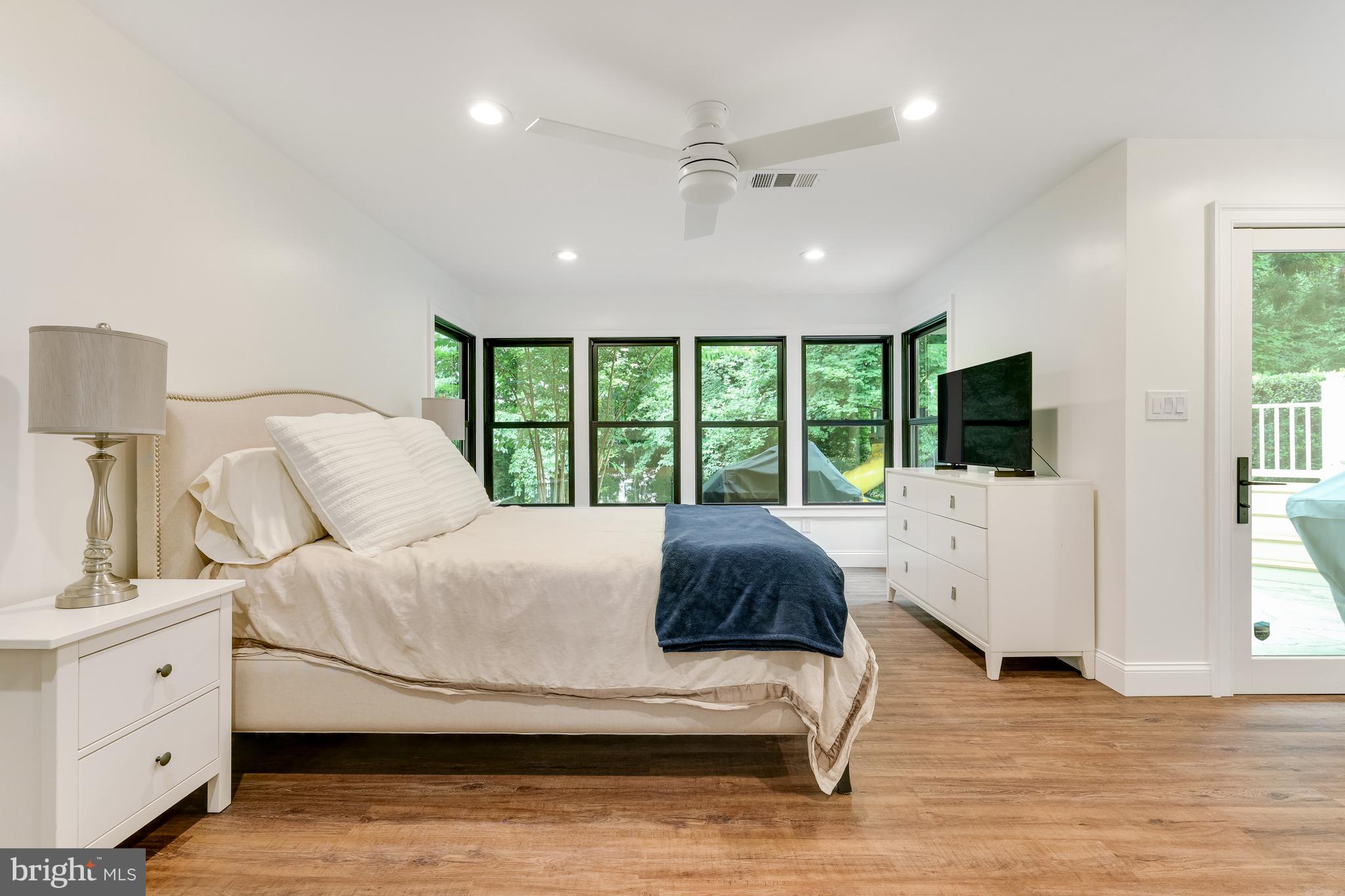 CHESTERBROOK WOODS - Residential