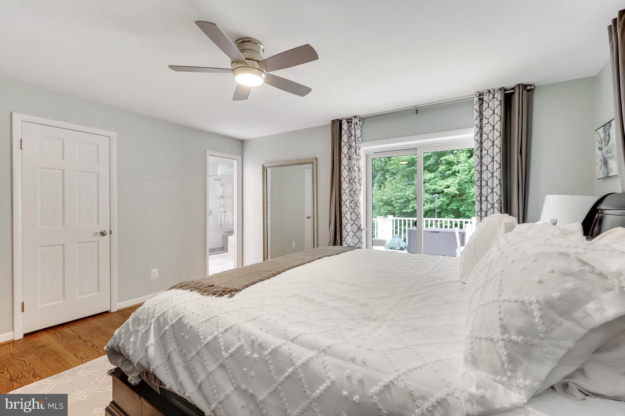 CHESTERBROOK WOODS - Residential