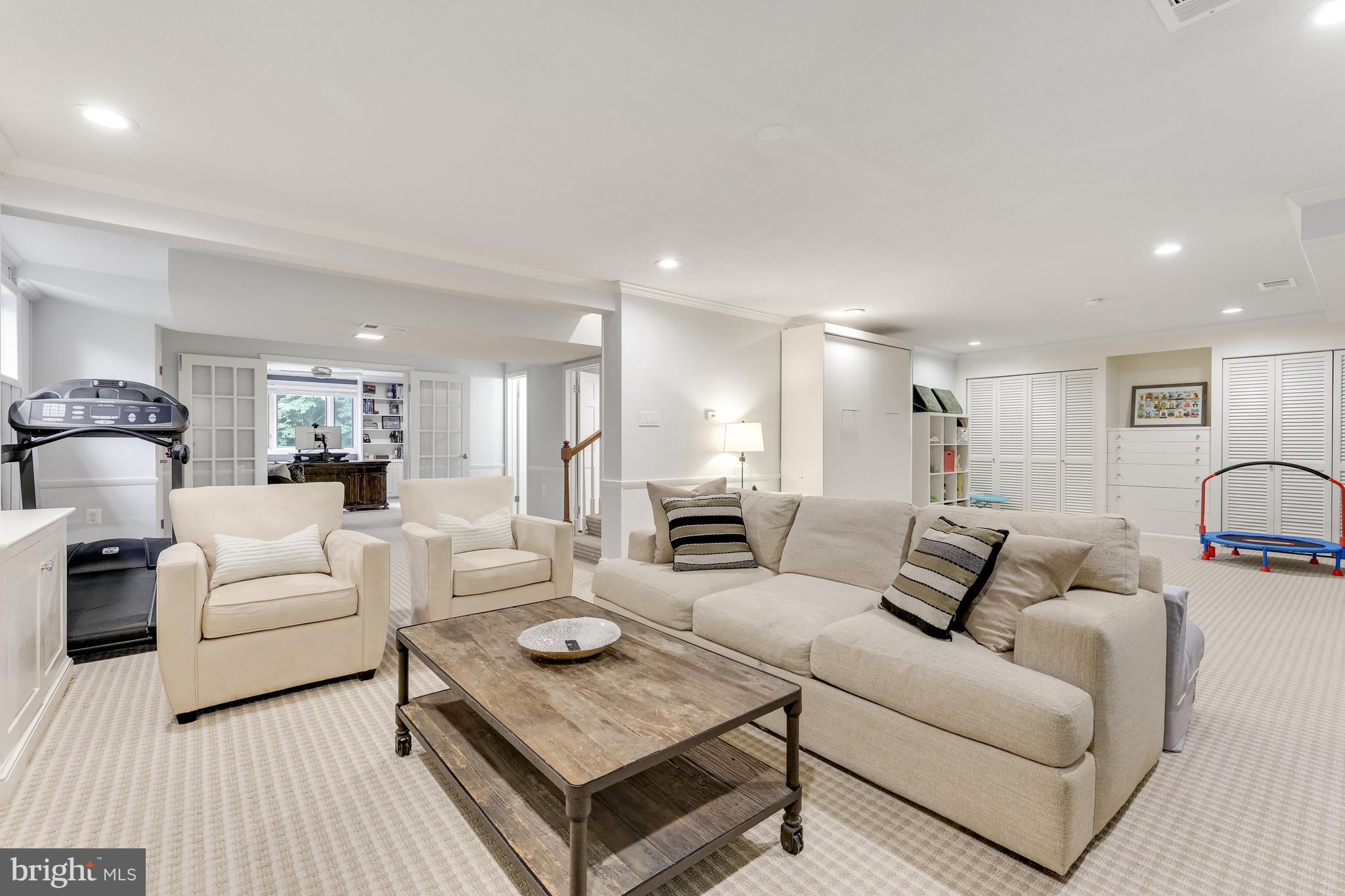 CHESTERBROOK WOODS - Residential