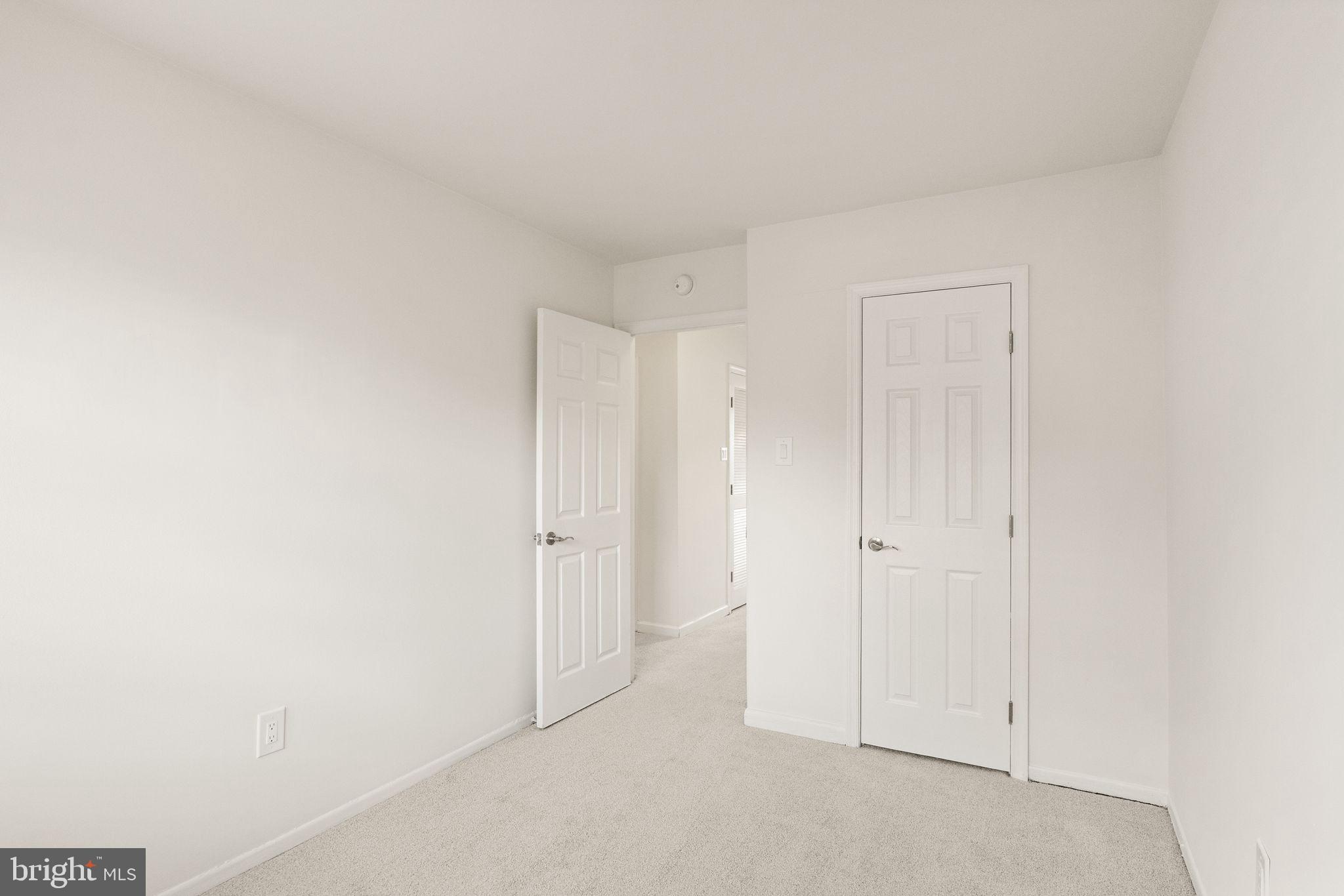 WILLOWBROOK - Residential