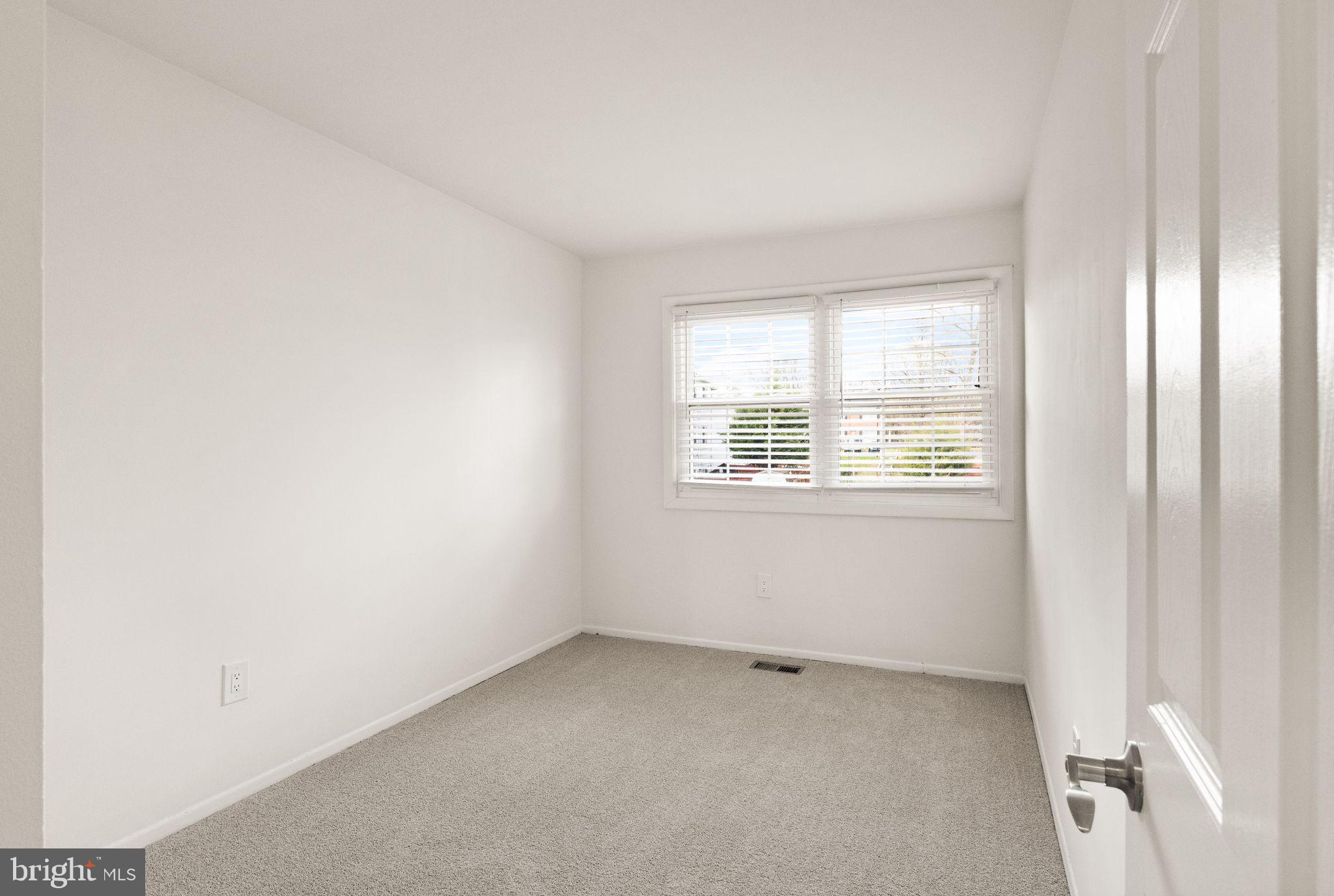 WILLOWBROOK - Residential