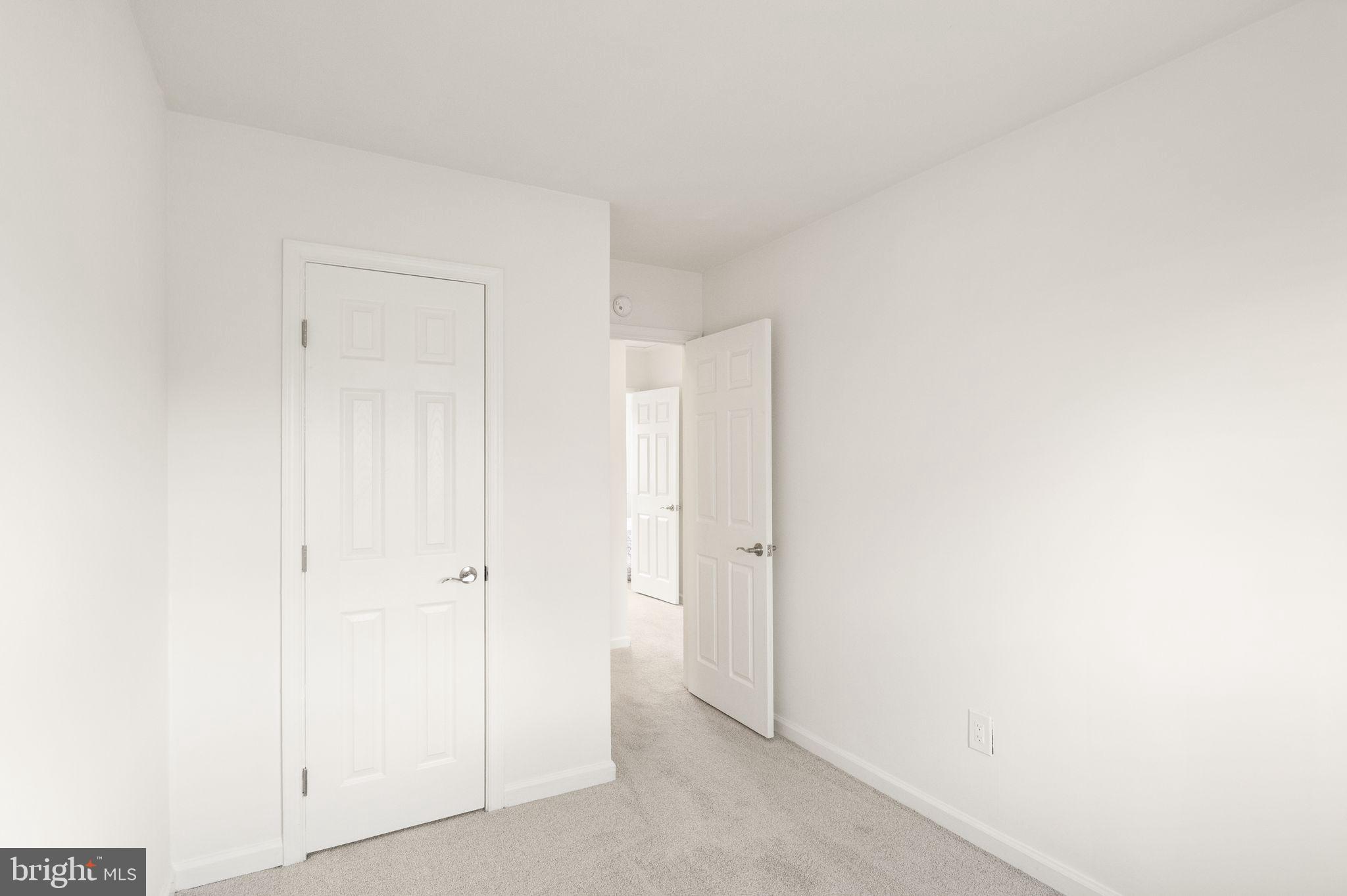 WILLOWBROOK - Residential