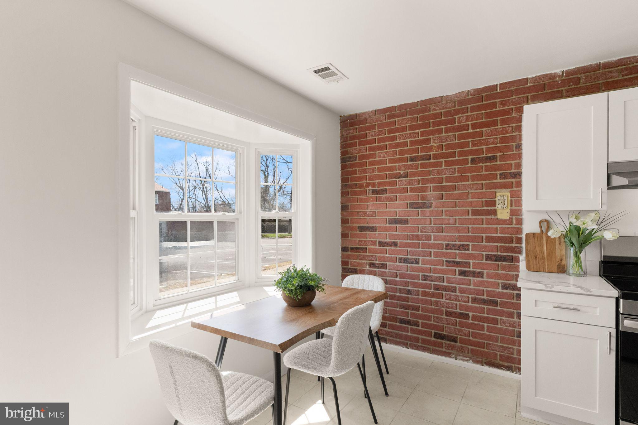 WILLOWBROOK - Residential