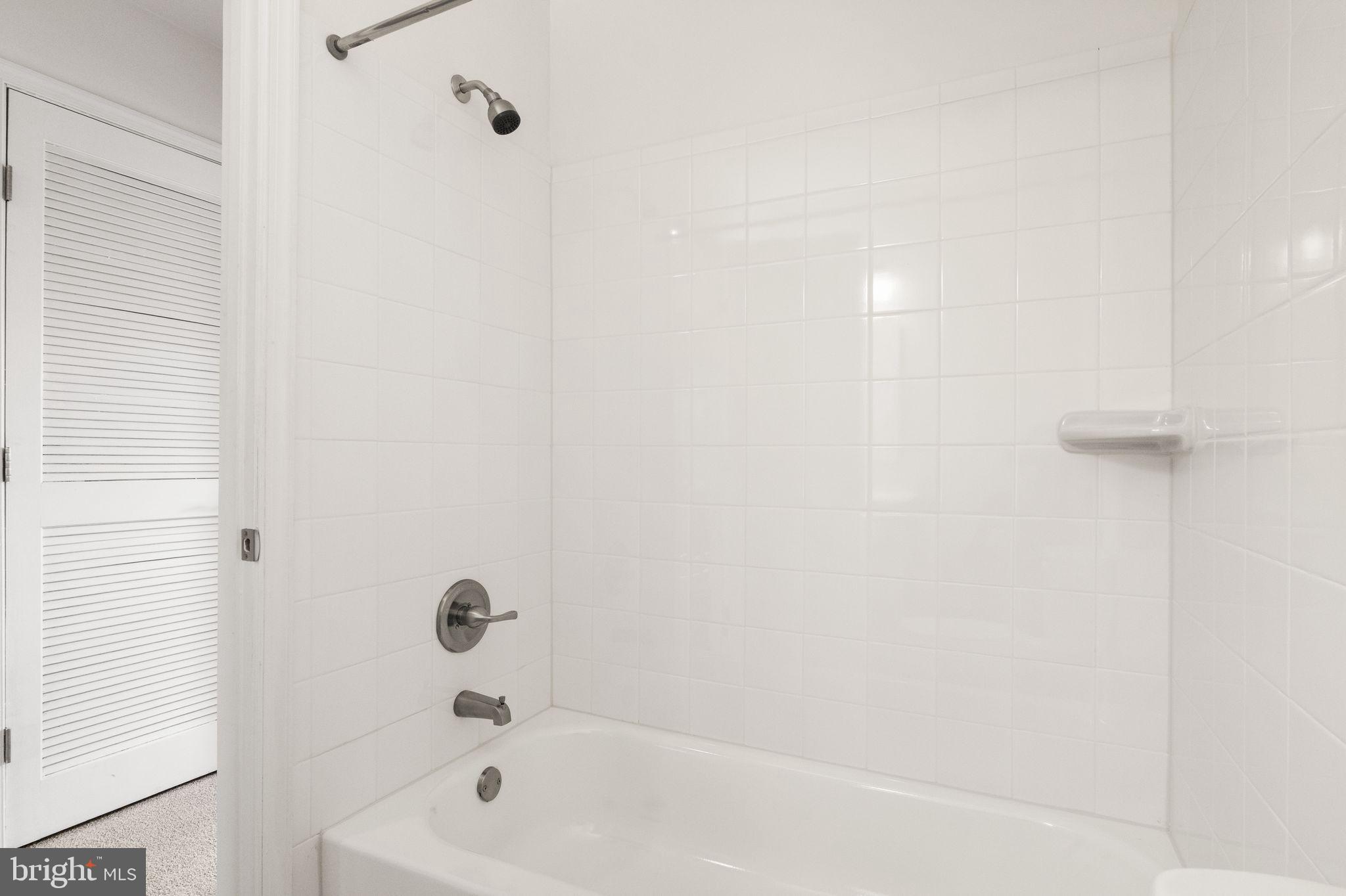 WILLOWBROOK - Residential