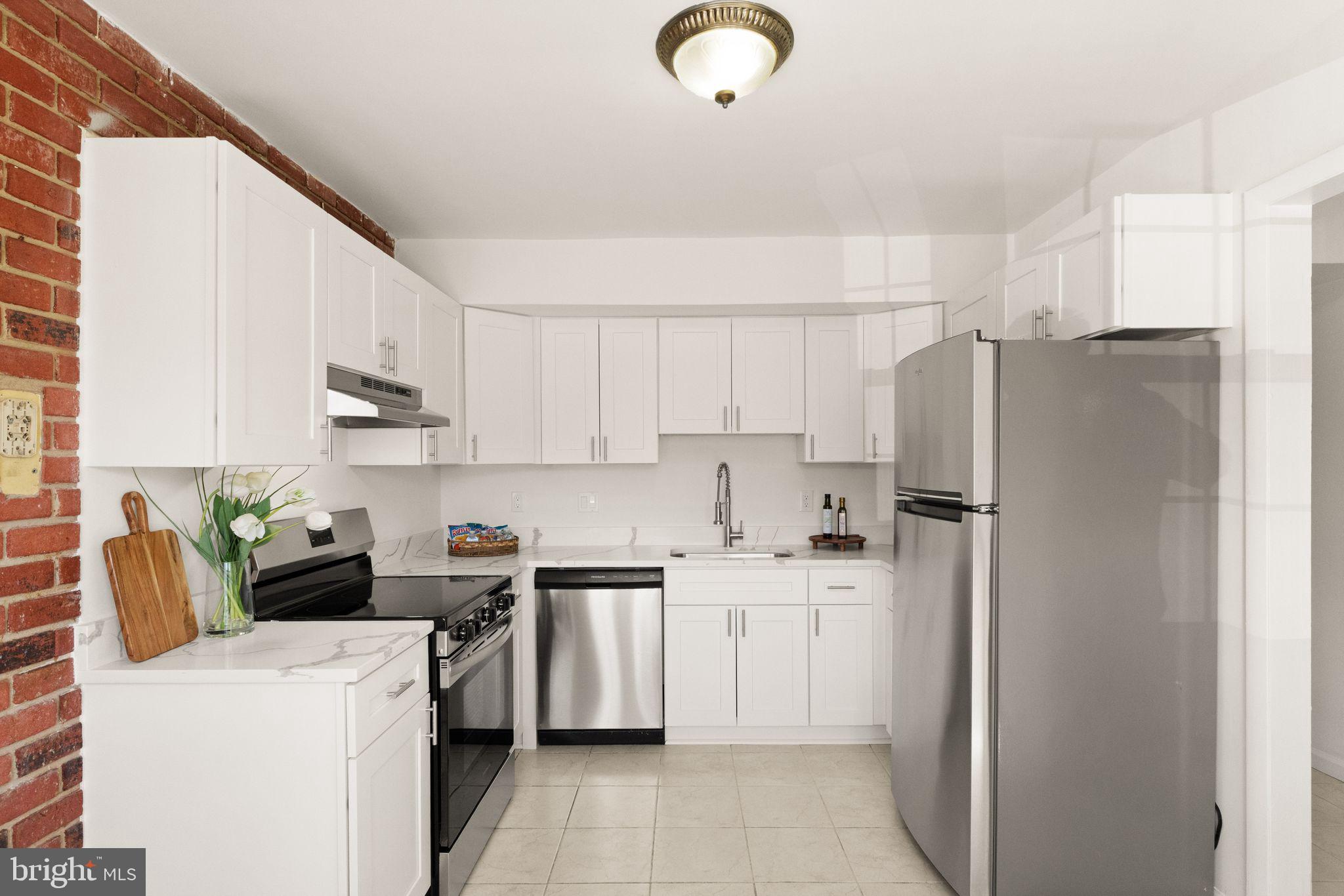 WILLOWBROOK - Residential