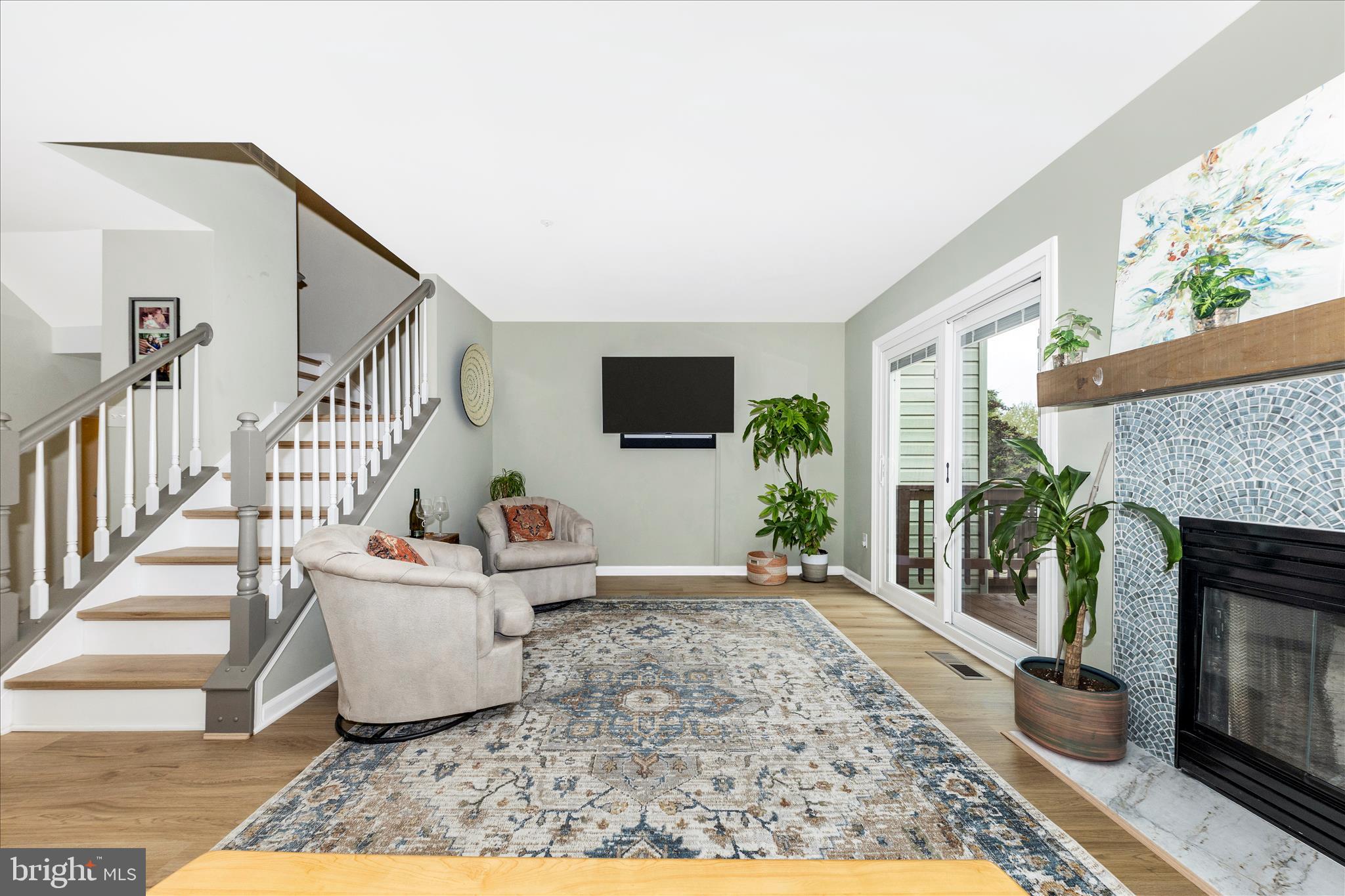 JAMES CREEK - Residential