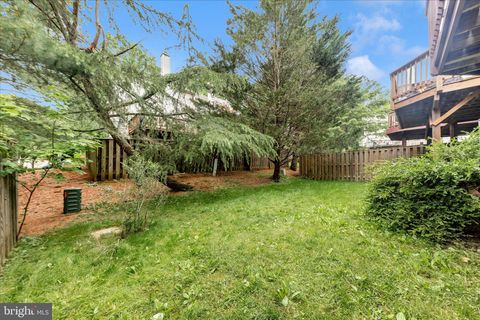 Tiny photo for 2902 Clovercrest Way, OLNEY, MD 20832 (MLS # MDMC2231450)