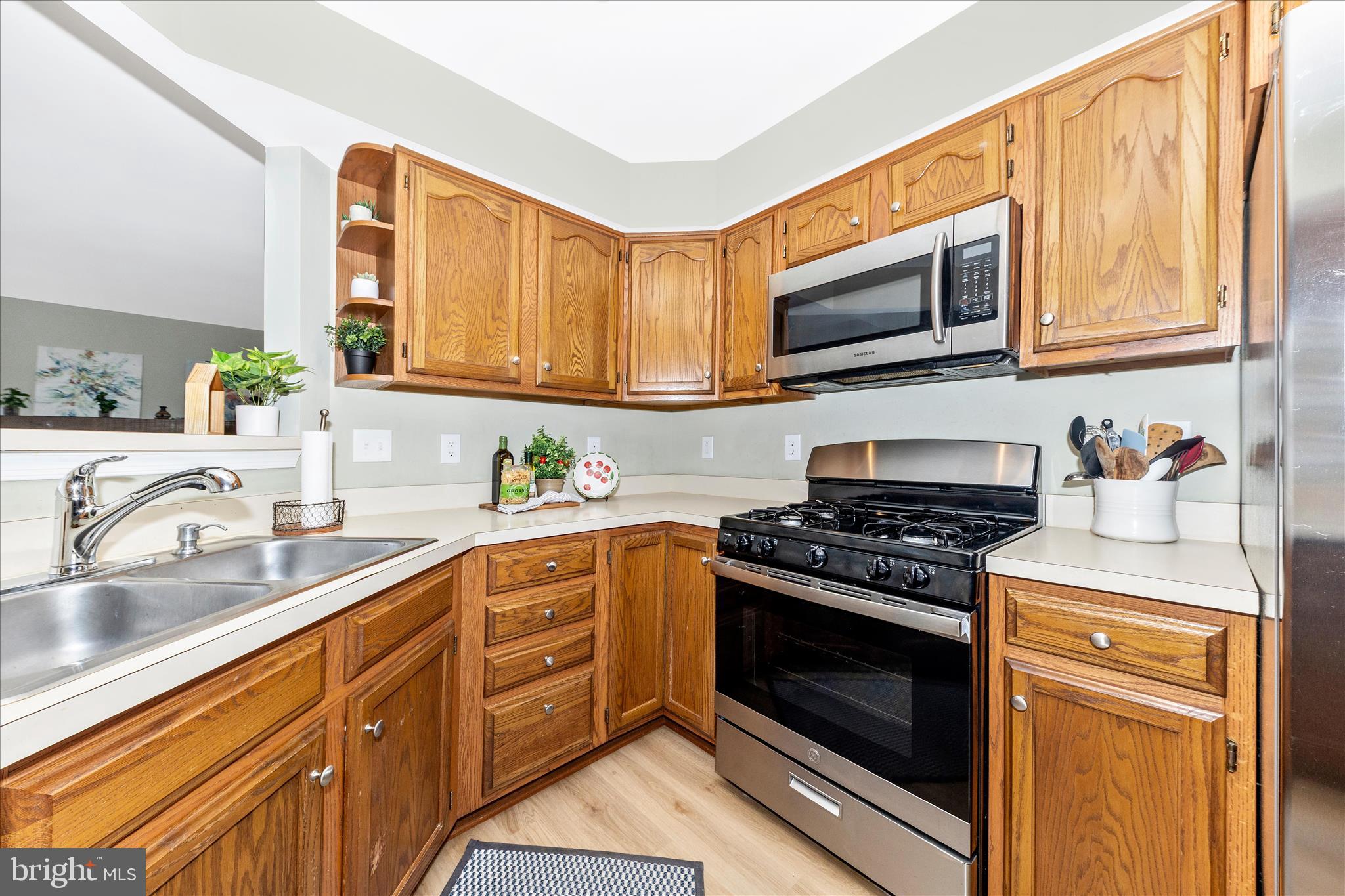 JAMES CREEK - Residential