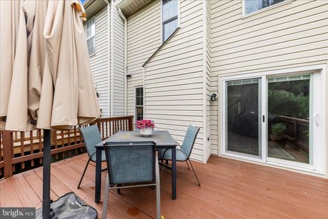 Tiny photo for 2902 Clovercrest Way, OLNEY, MD 20832 (MLS # MDMC2231450)