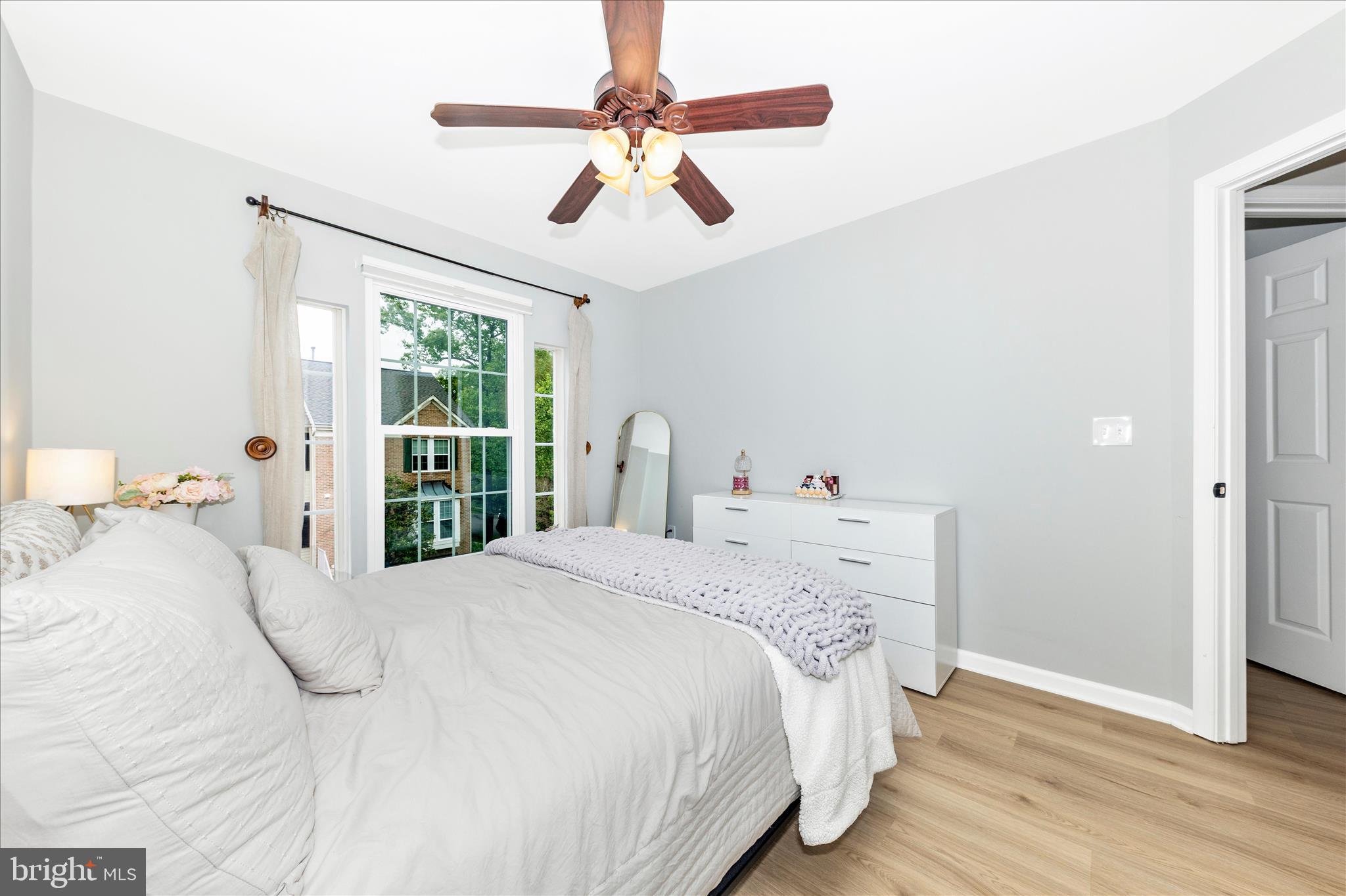 JAMES CREEK - Residential