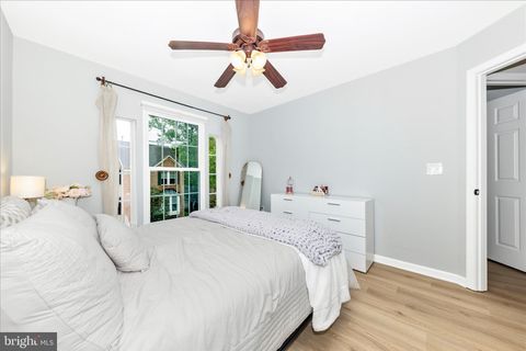 Tiny photo for 2902 Clovercrest Way, OLNEY, MD 20832 (MLS # MDMC2231450)