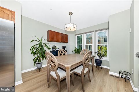 Tiny photo for 2902 Clovercrest Way, OLNEY, MD 20832 (MLS # MDMC2231450)