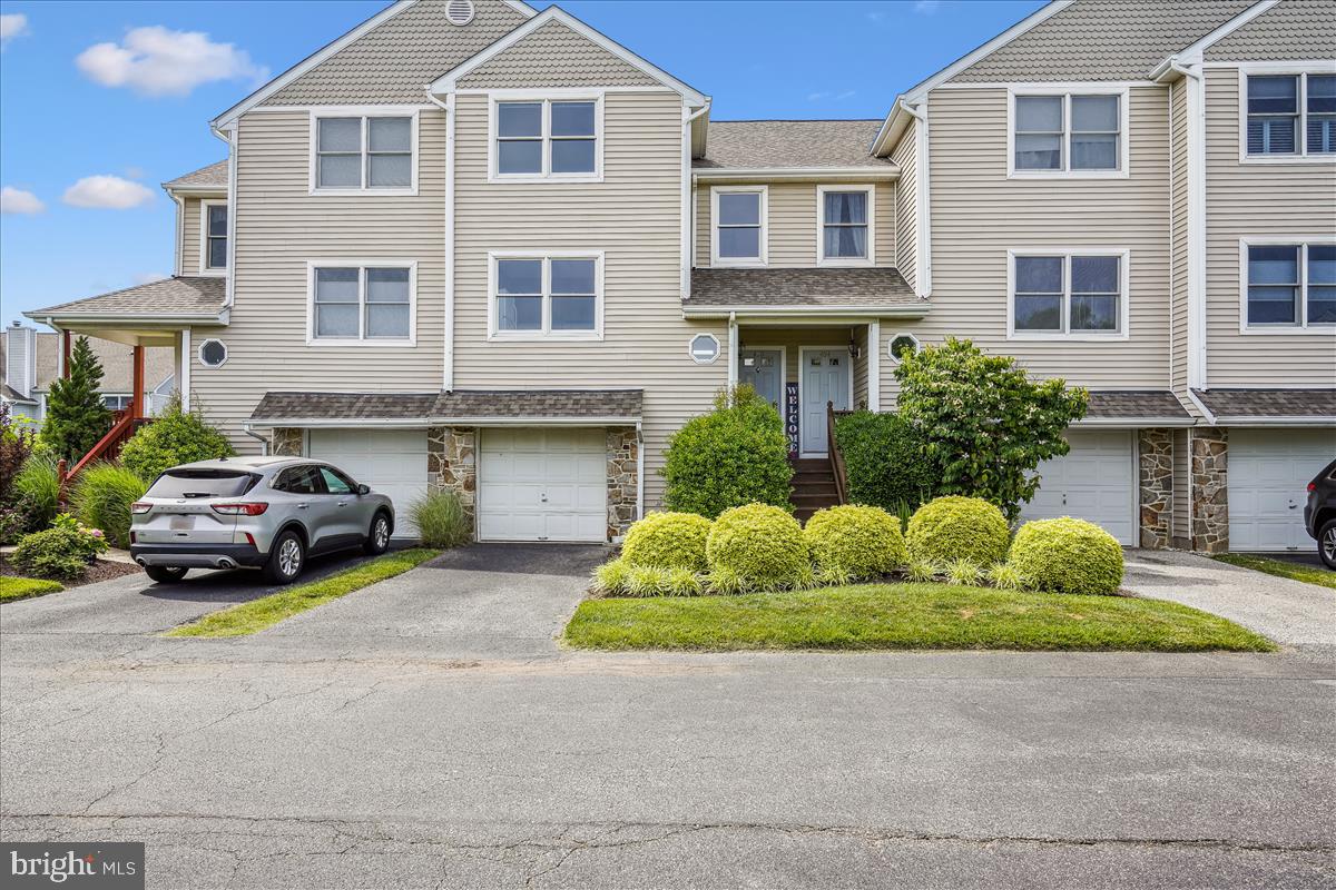 BAYSIDE - Residential