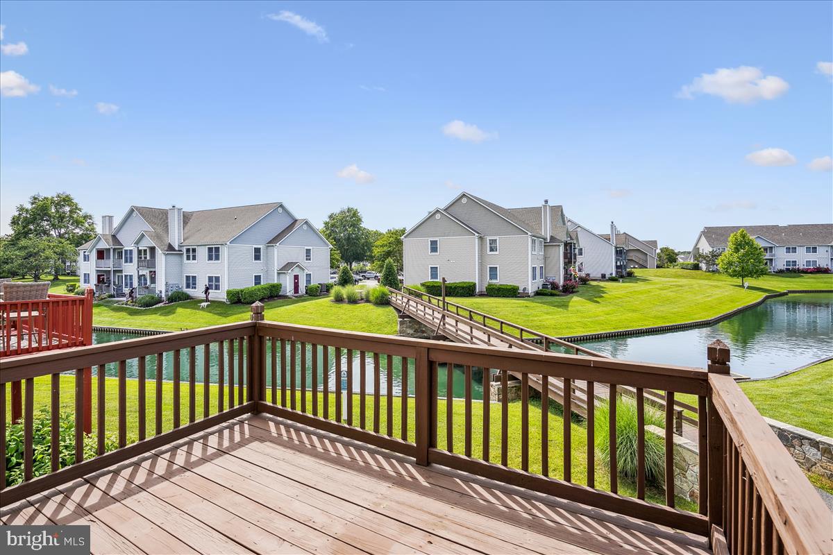 BAYSIDE - Residential