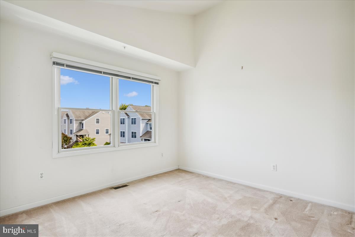 BAYSIDE - Residential