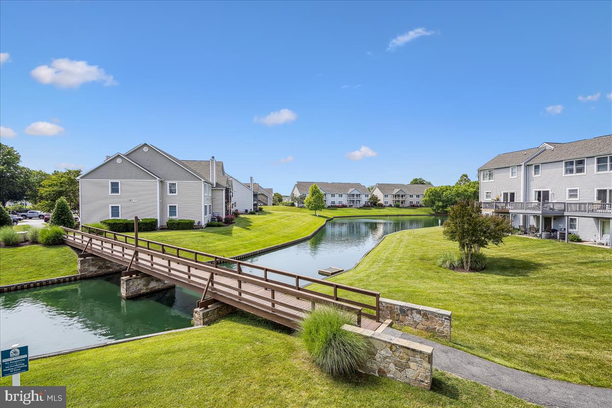 BAYSIDE - Residential