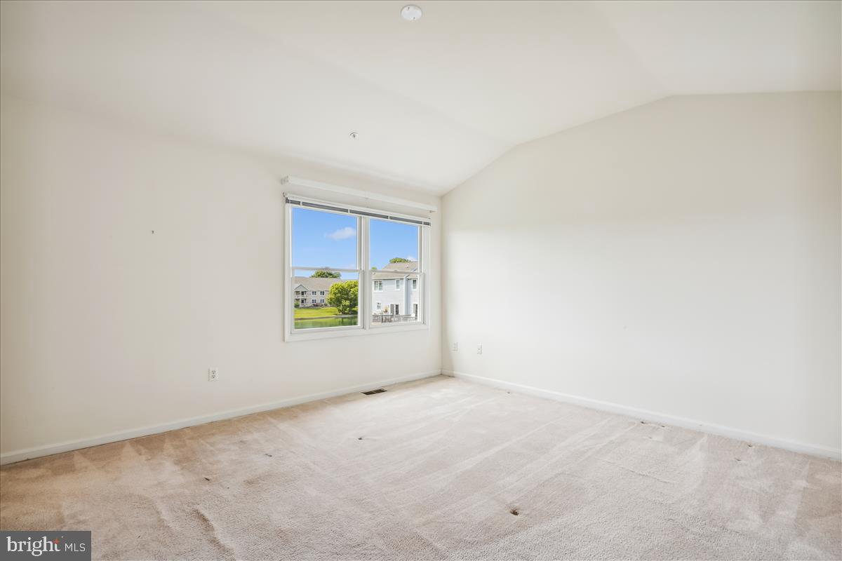 BAYSIDE - Residential