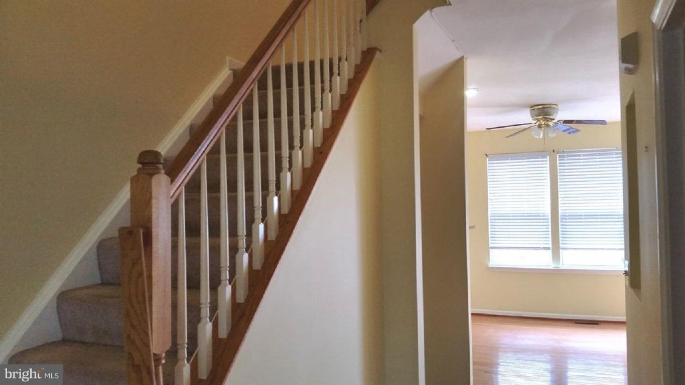 POTOMAC LAKES - Residential Lease