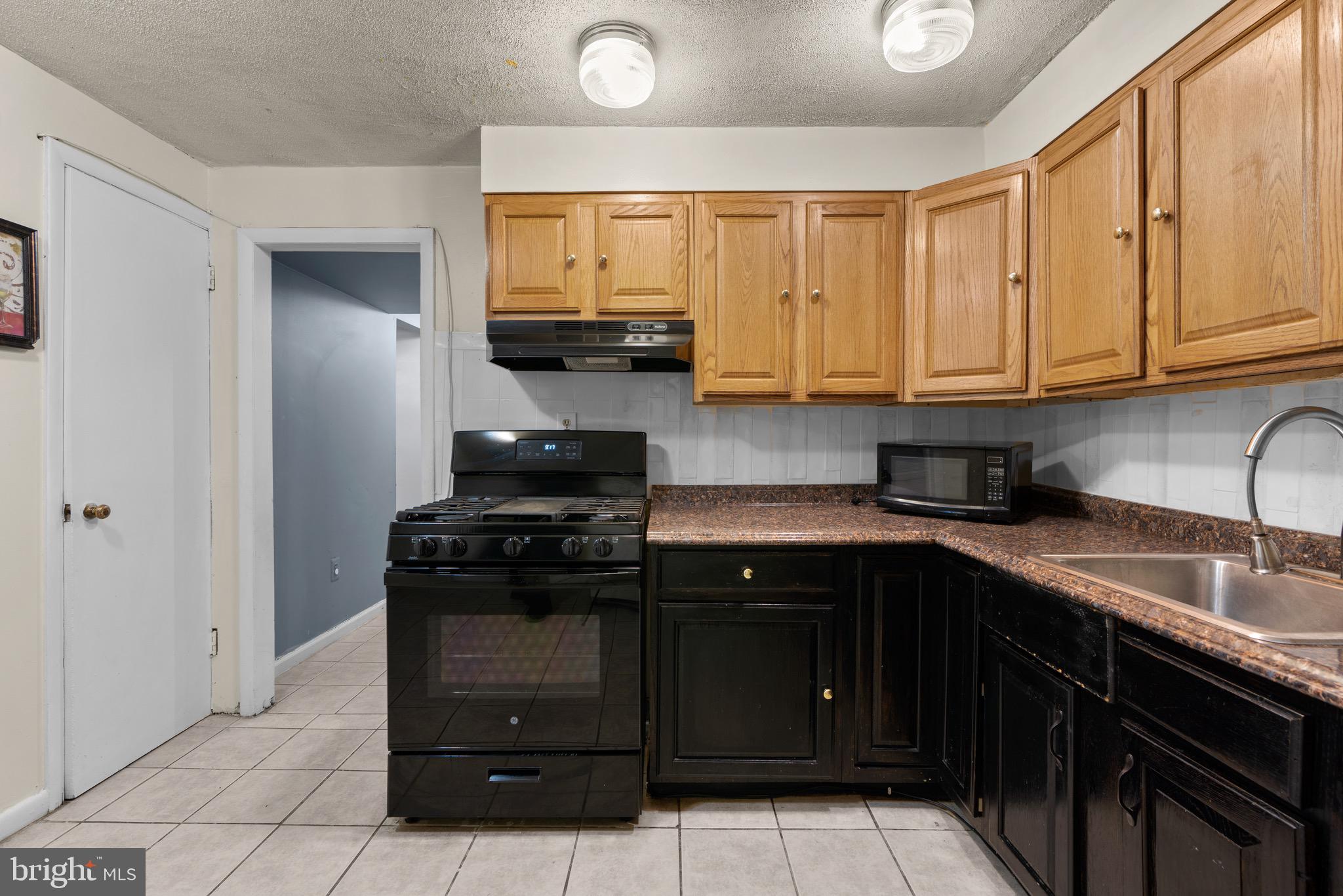 WHEATON VIEW - Residential