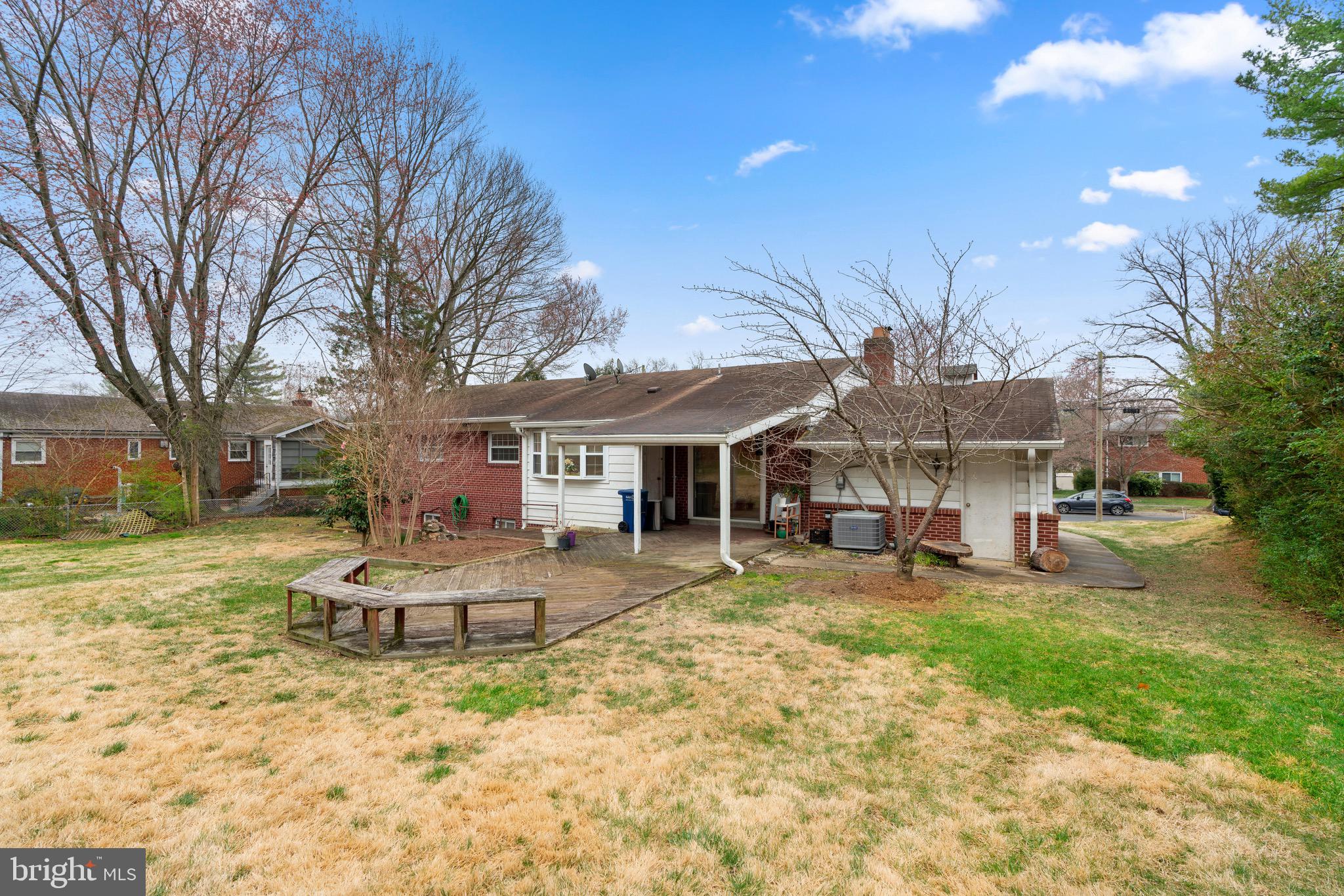 WHEATON VIEW - Residential