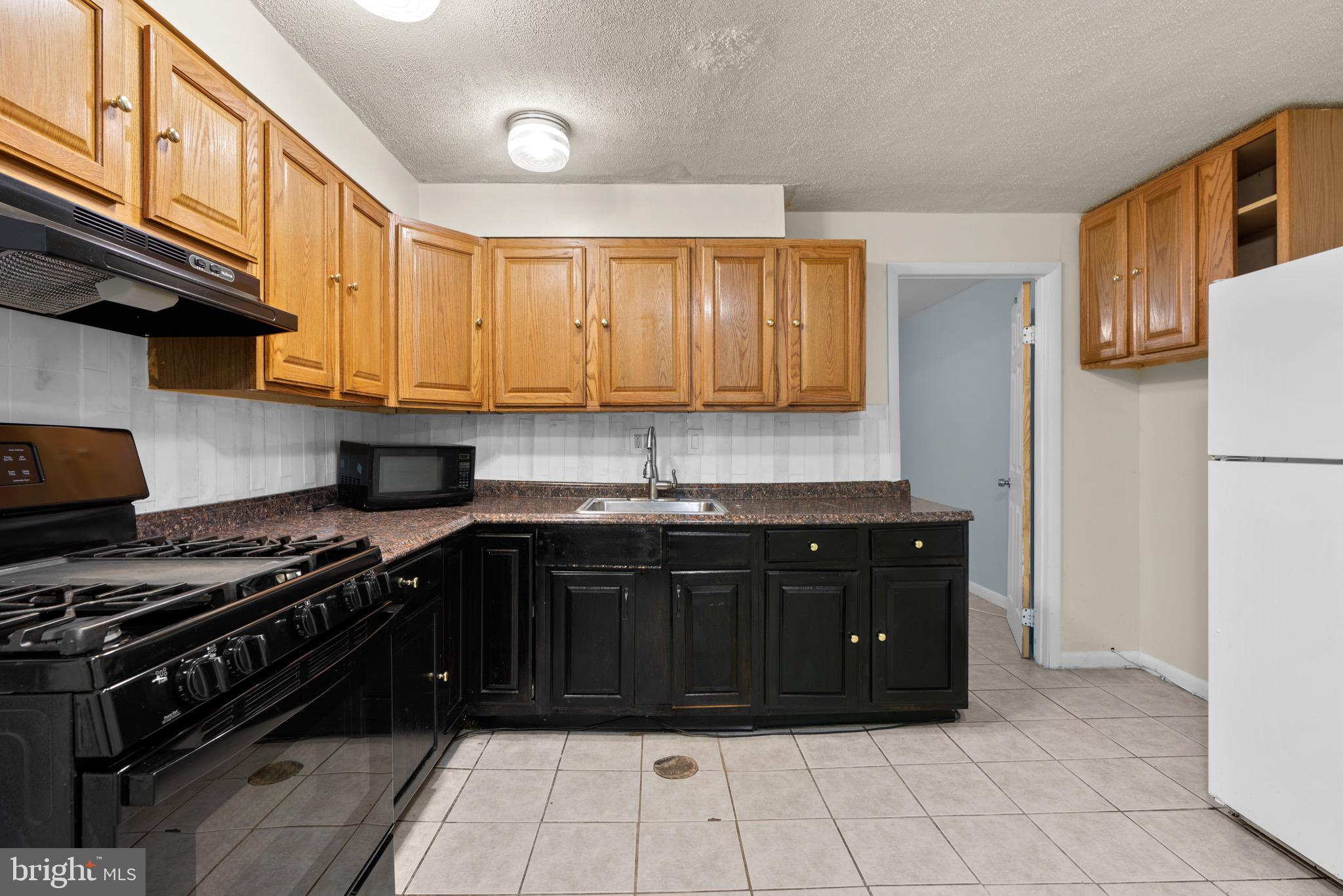 WHEATON VIEW - Residential