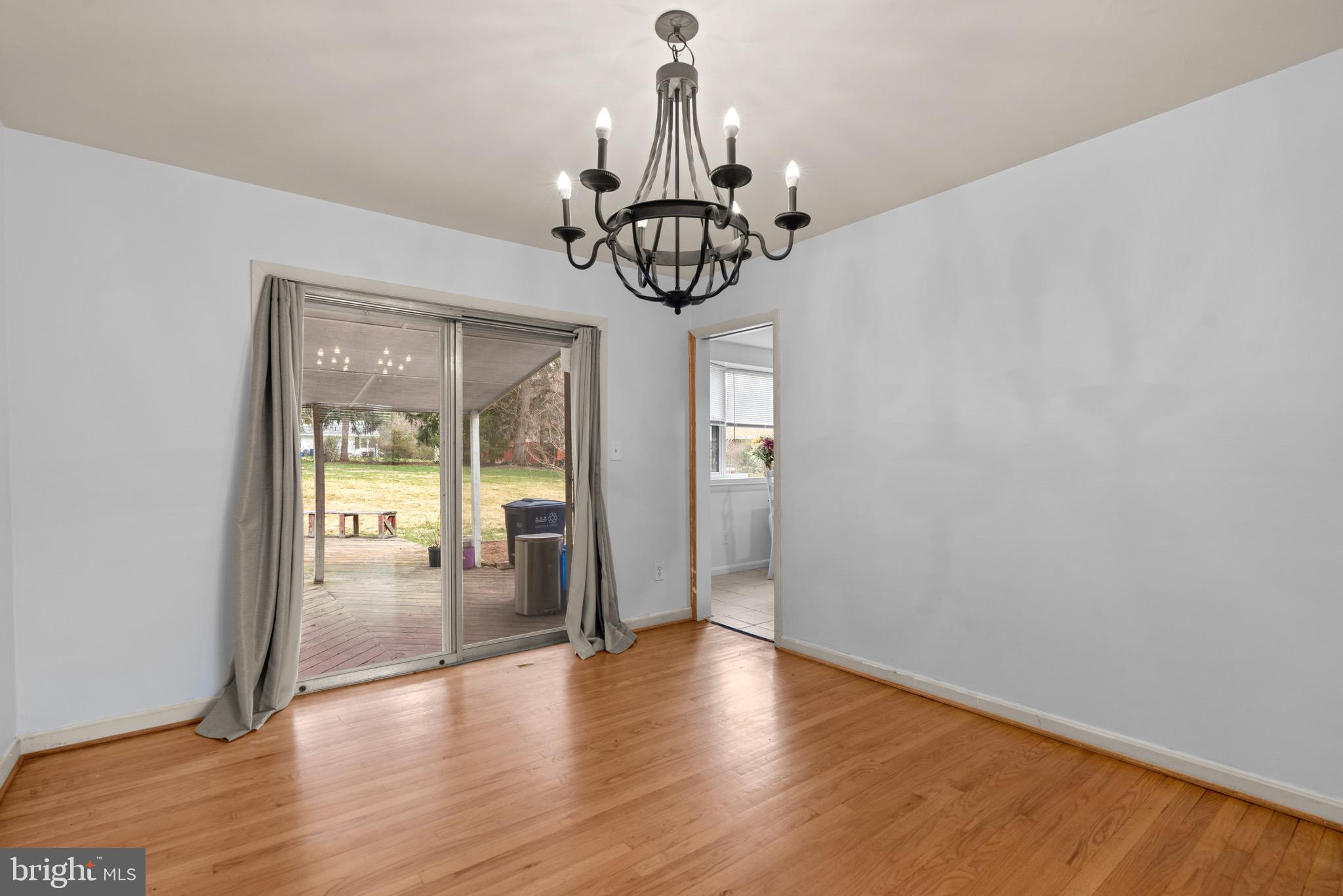 WHEATON VIEW - Residential