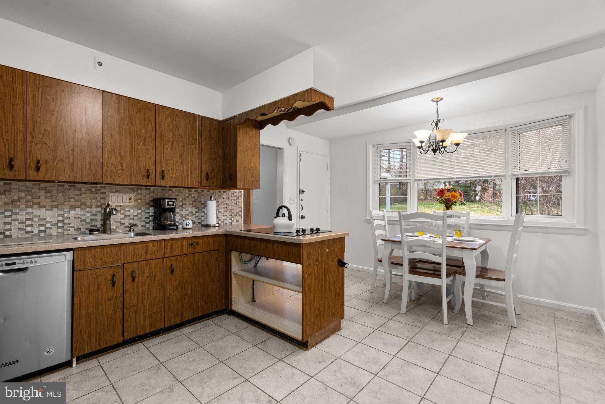 WHEATON VIEW - Residential