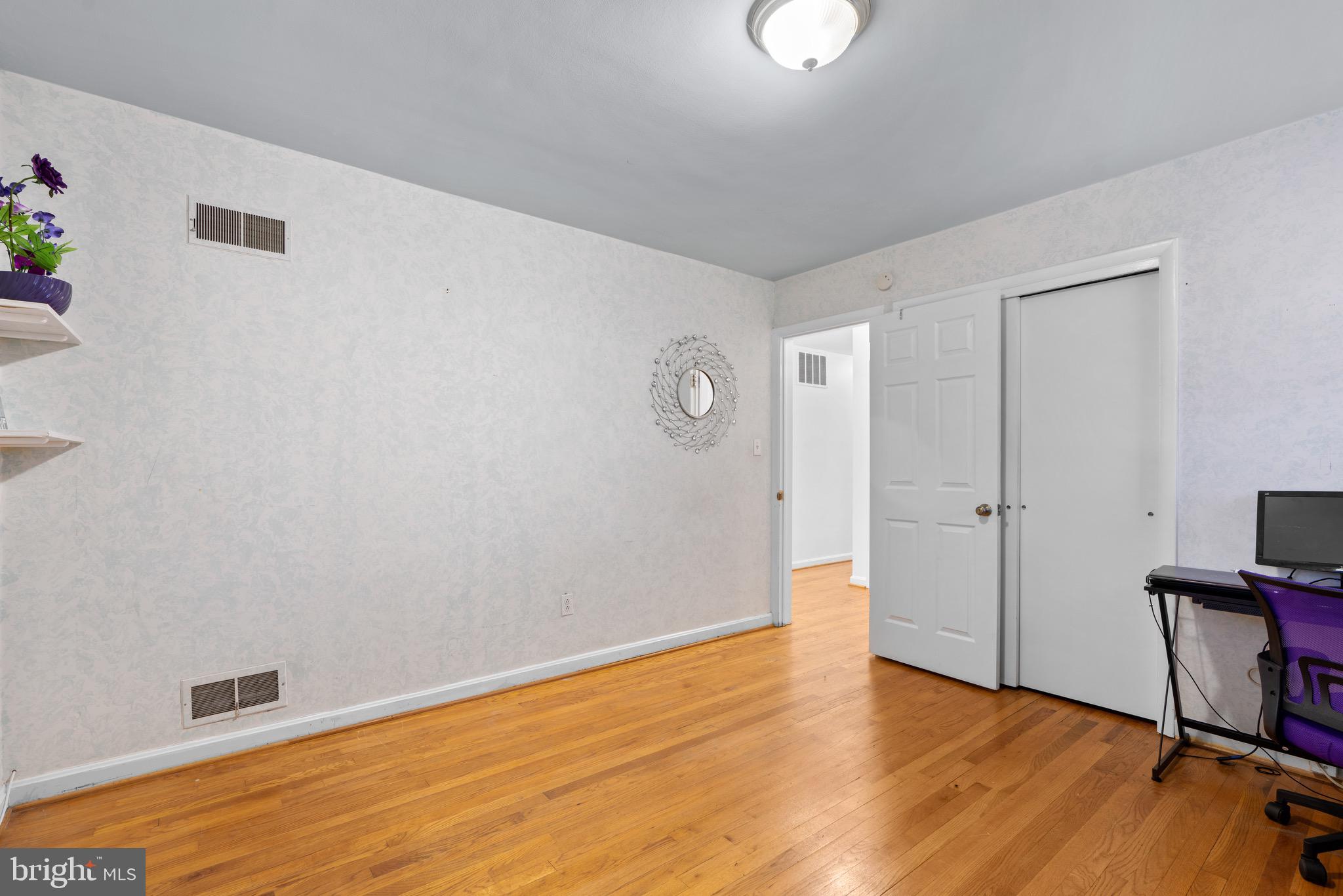 WHEATON VIEW - Residential