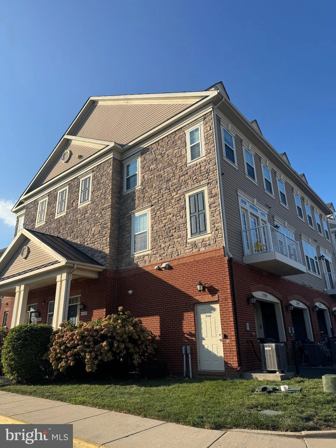 42608 Capitol View Terrace, Broadlands, VA, 20148