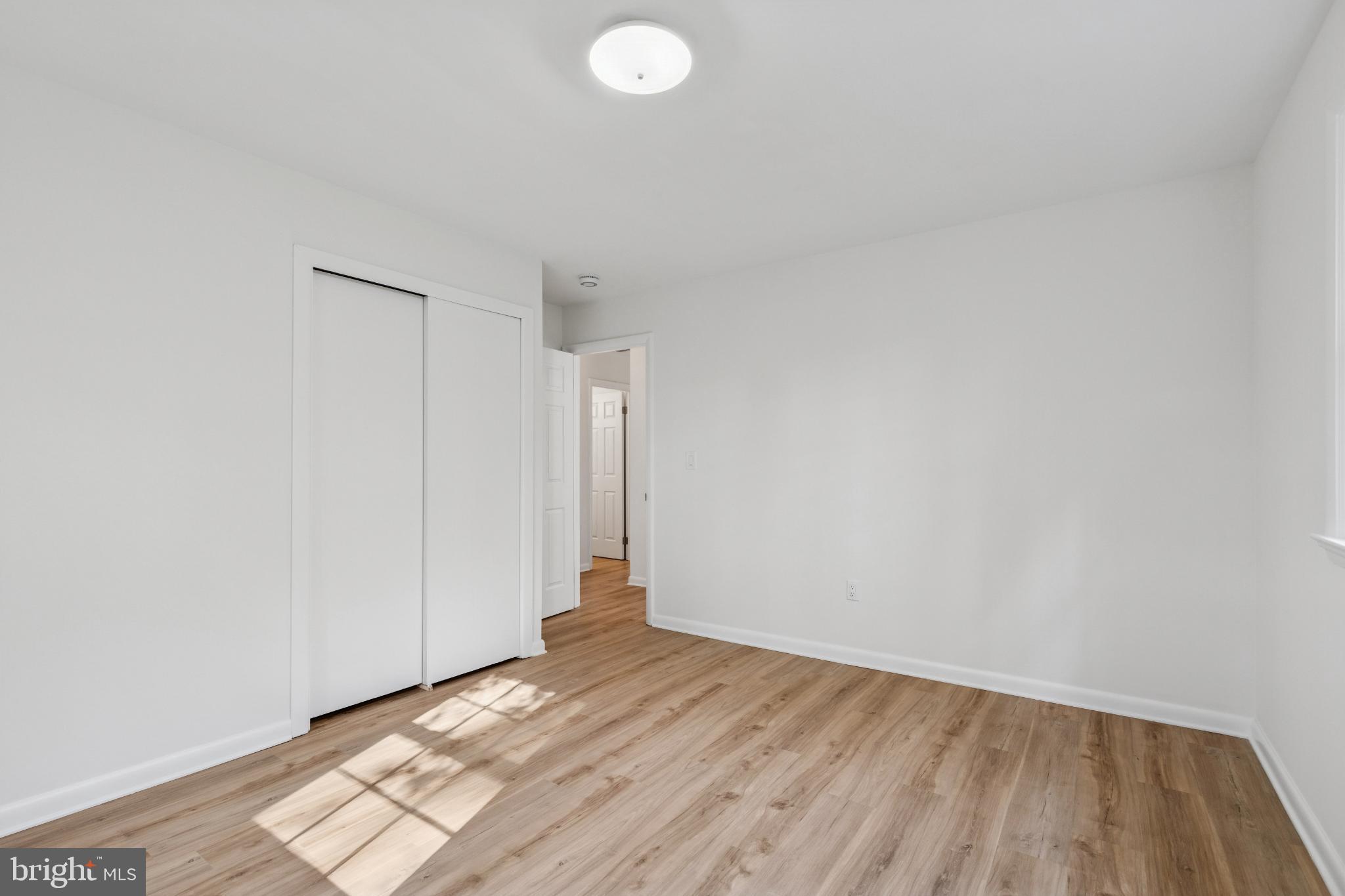 ROMANCOKE ON THE BAY - Residential