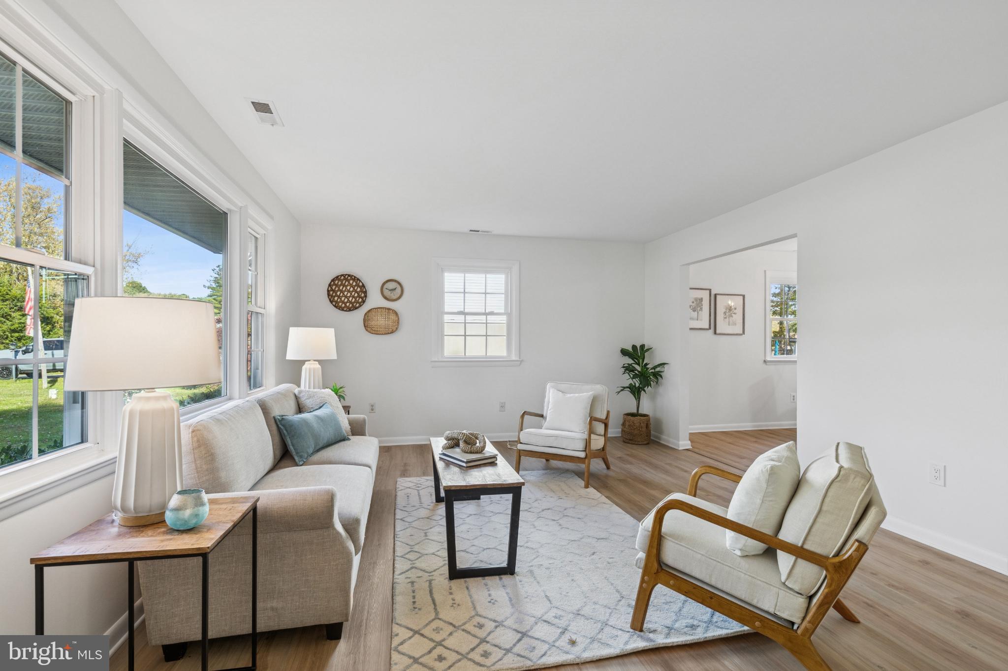 ROMANCOKE ON THE BAY - Residential