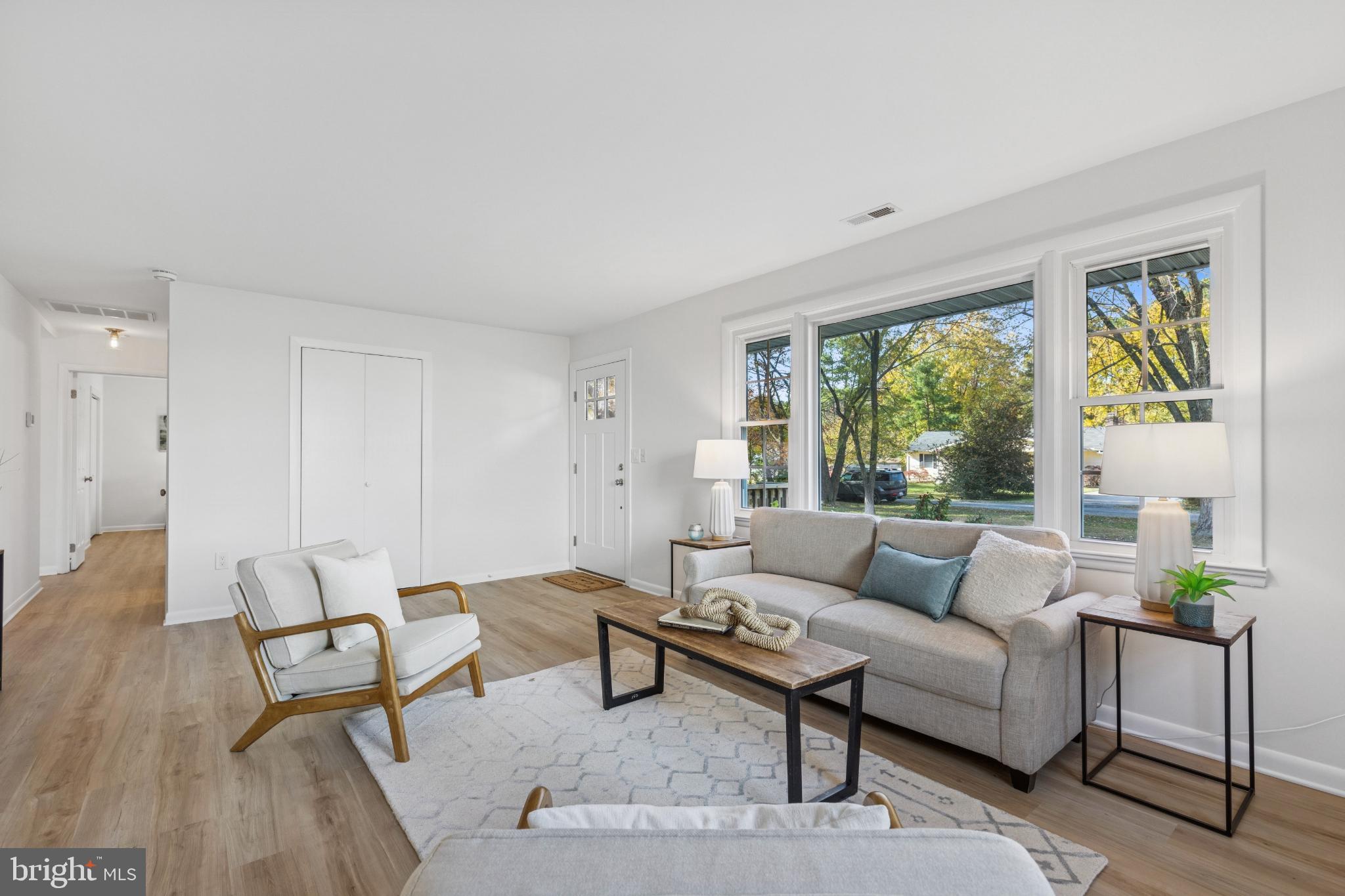 ROMANCOKE ON THE BAY - Residential