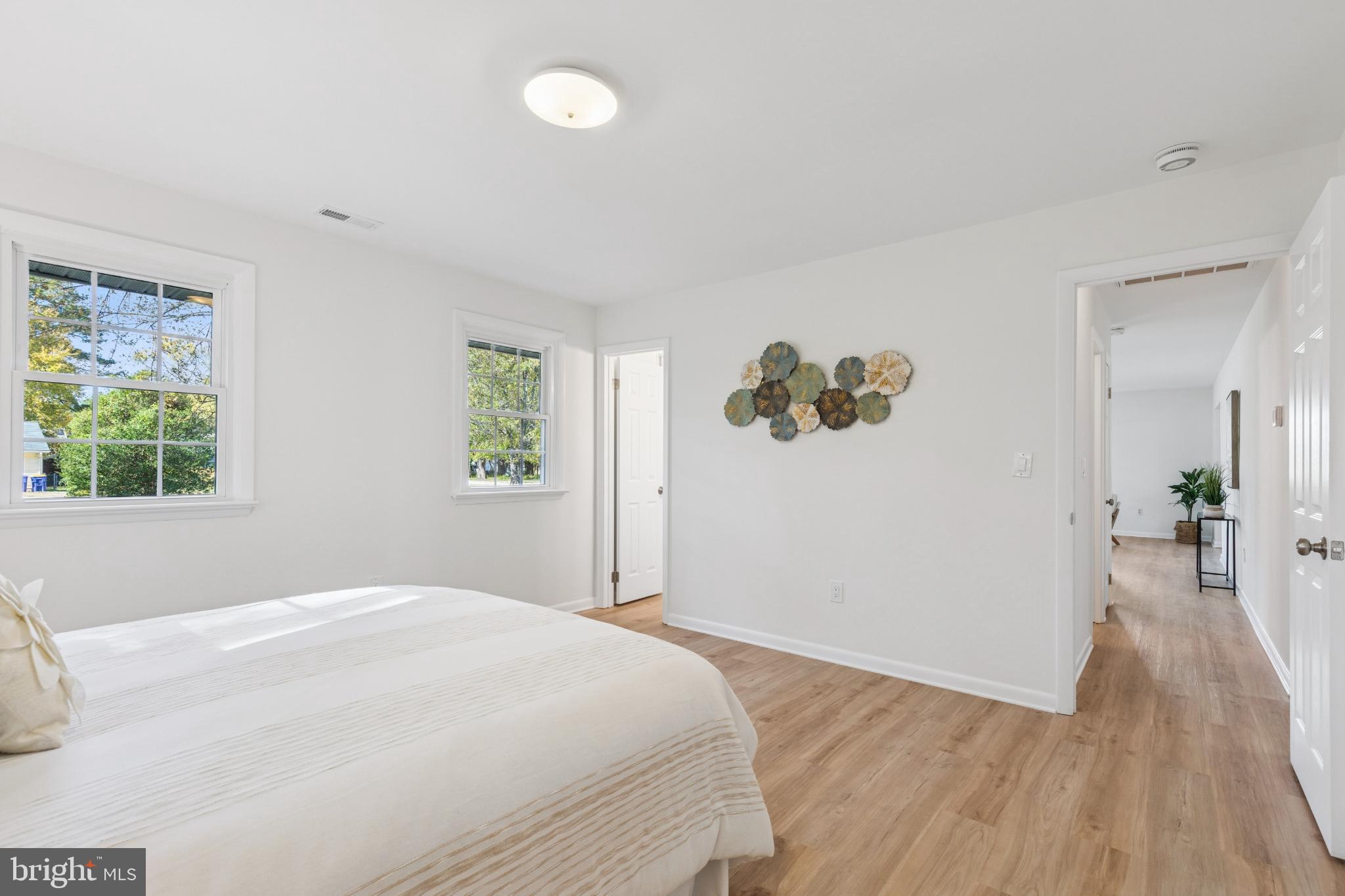 ROMANCOKE ON THE BAY - Residential