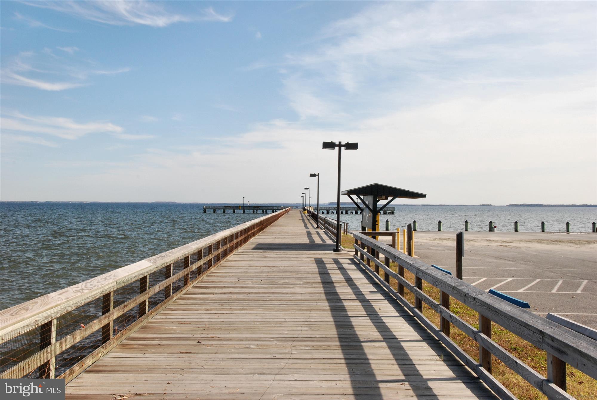 ROMANCOKE ON THE BAY - Residential