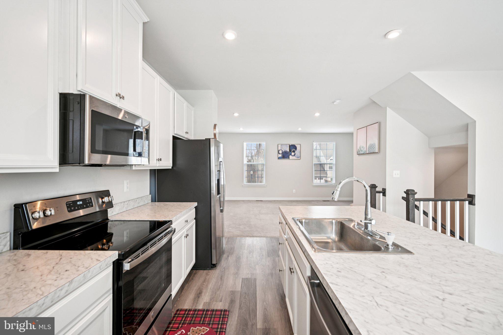 WHITEWOOD VILLAGE - Residential