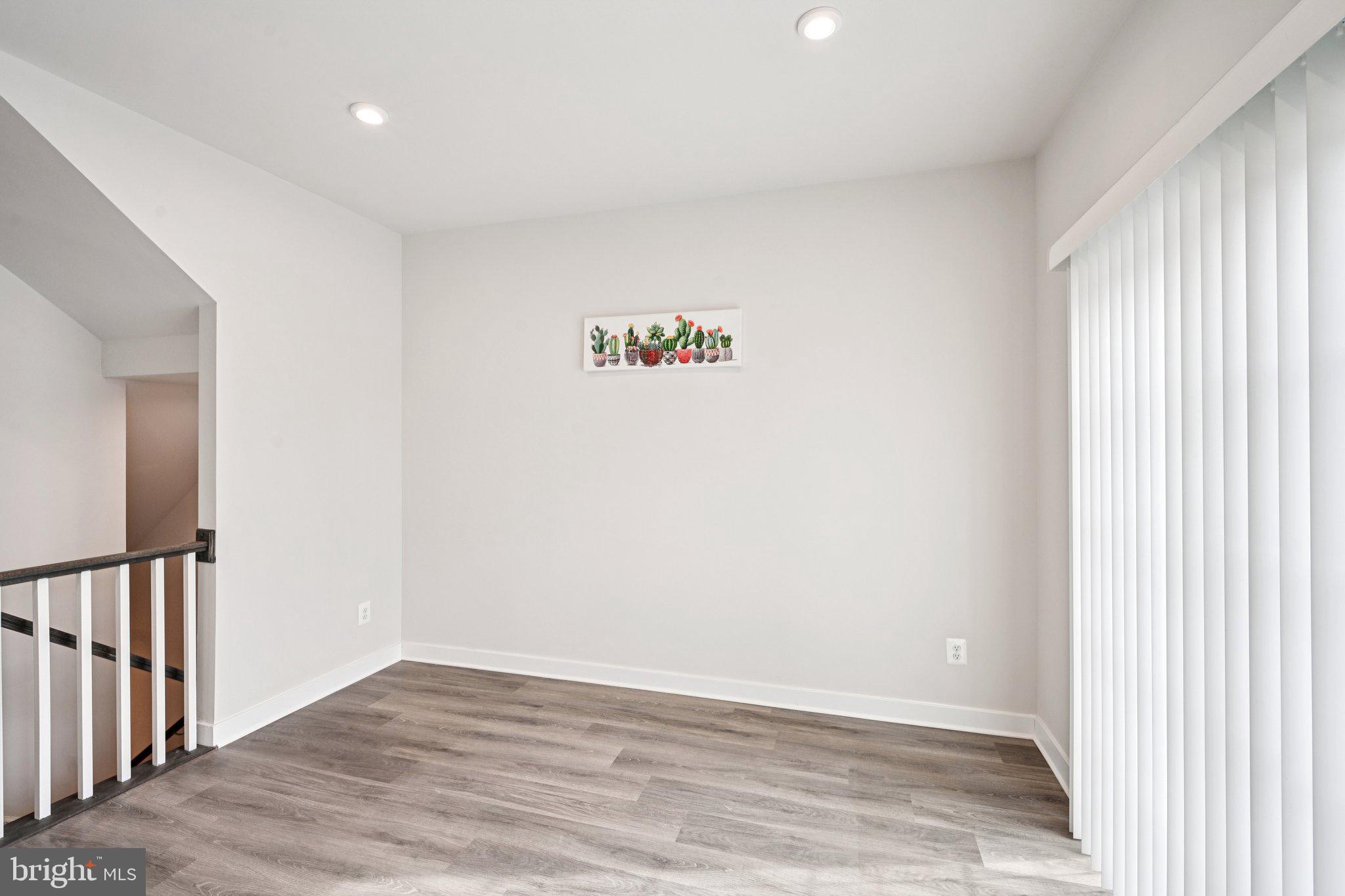 WHITEWOOD VILLAGE - Residential