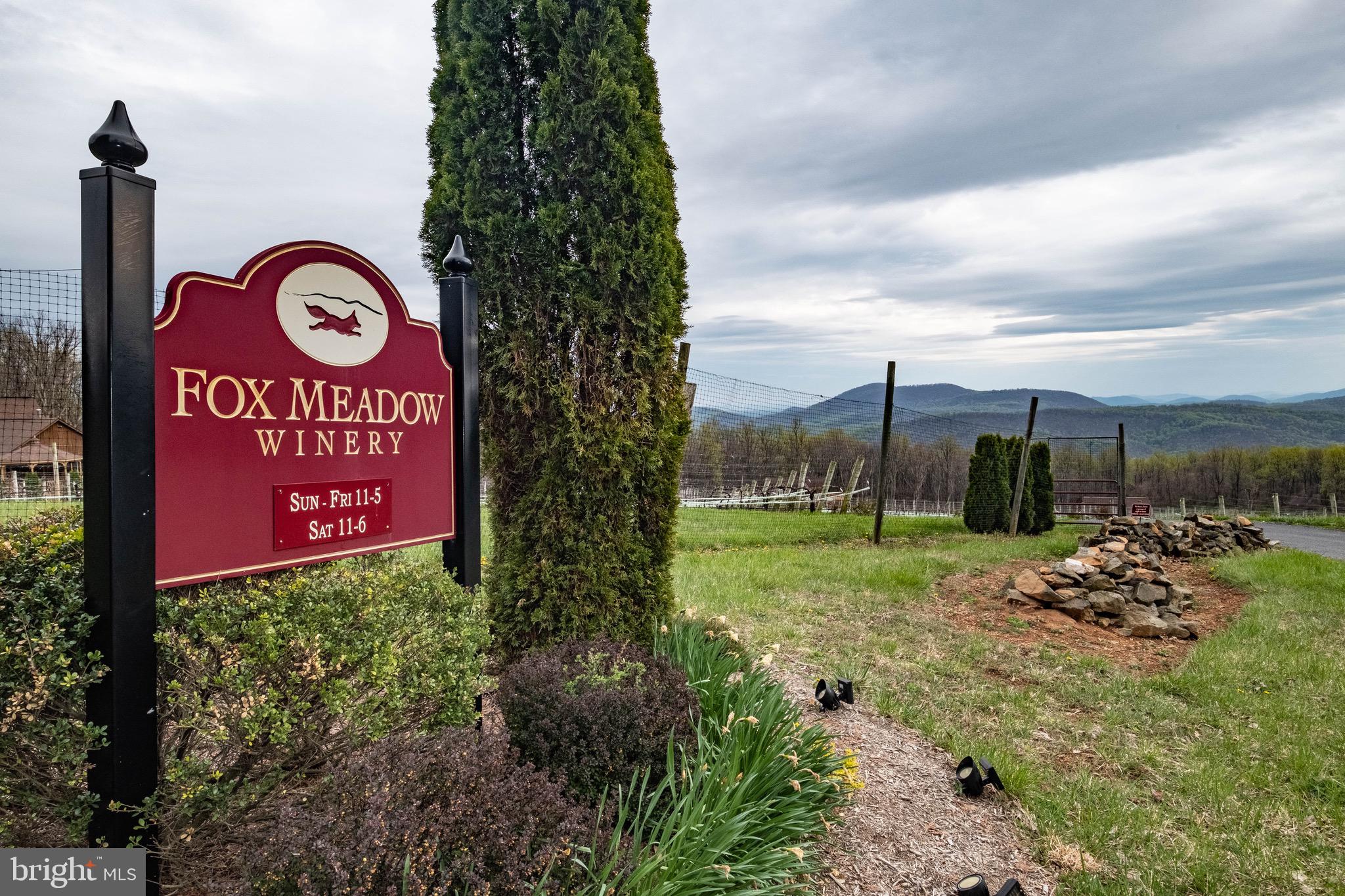 BLUE RIDGE SHADOWS - Residential