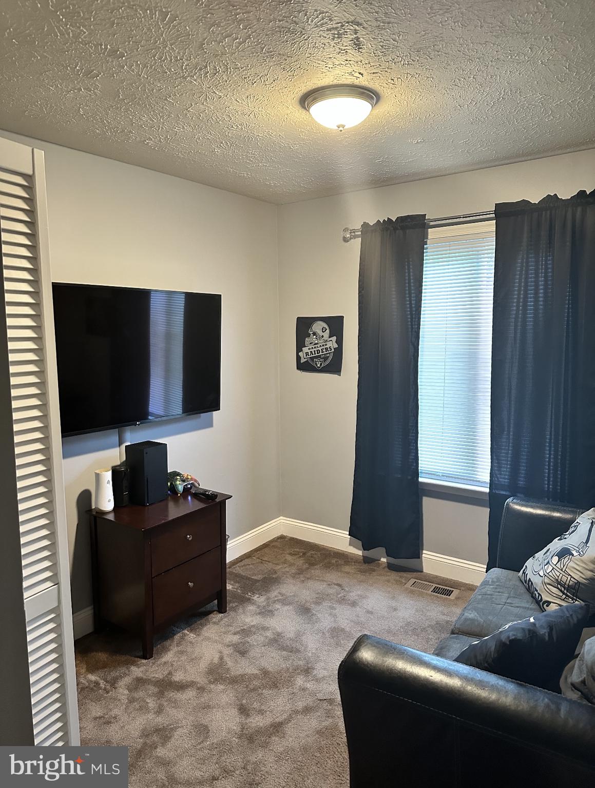 WAKEFIELD NEIGHBORHOOD - Residential