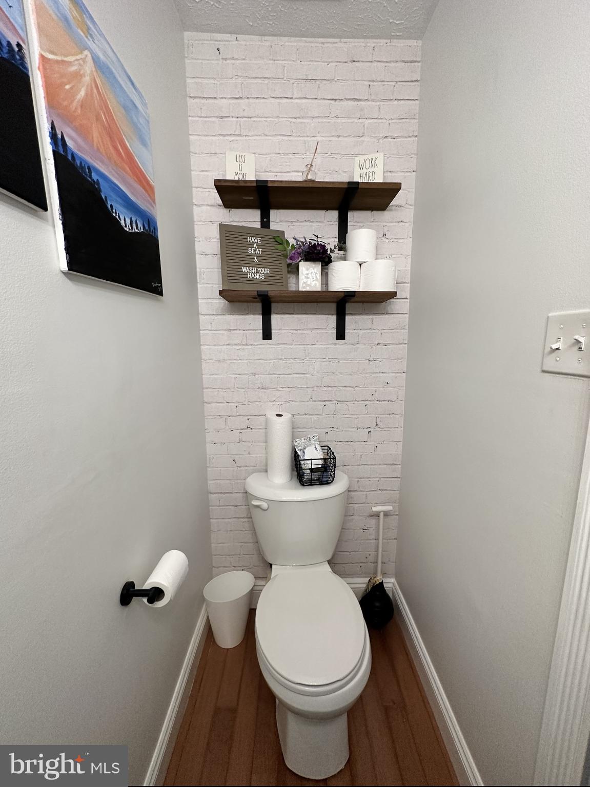 WAKEFIELD NEIGHBORHOOD - Residential