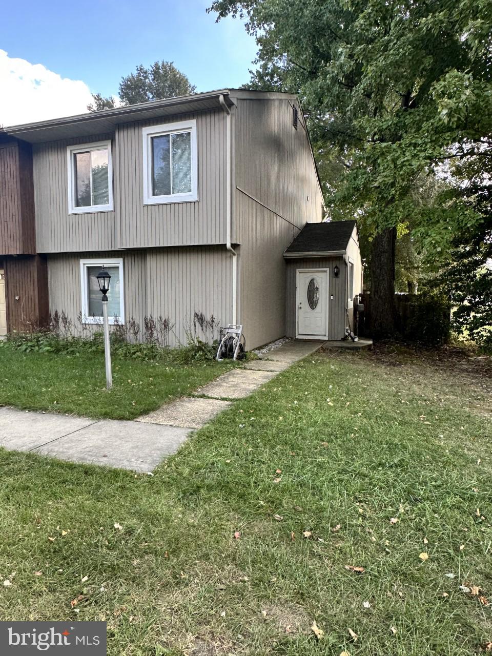 WAKEFIELD NEIGHBORHOOD - Residential