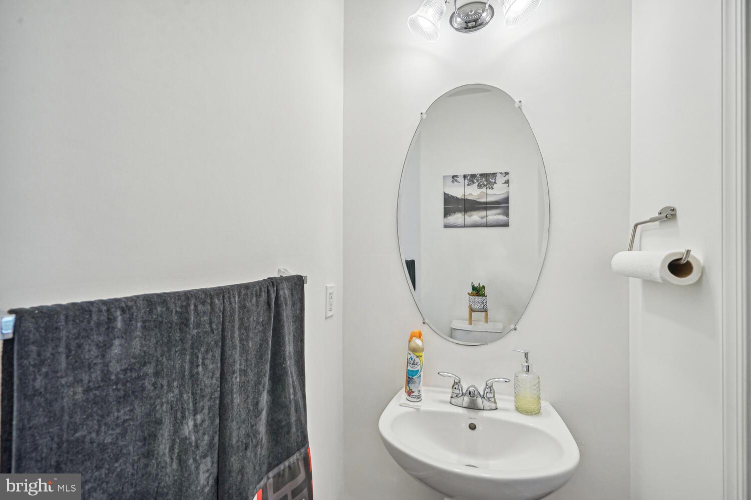 RIVERWATCH IND HEAD - Residential