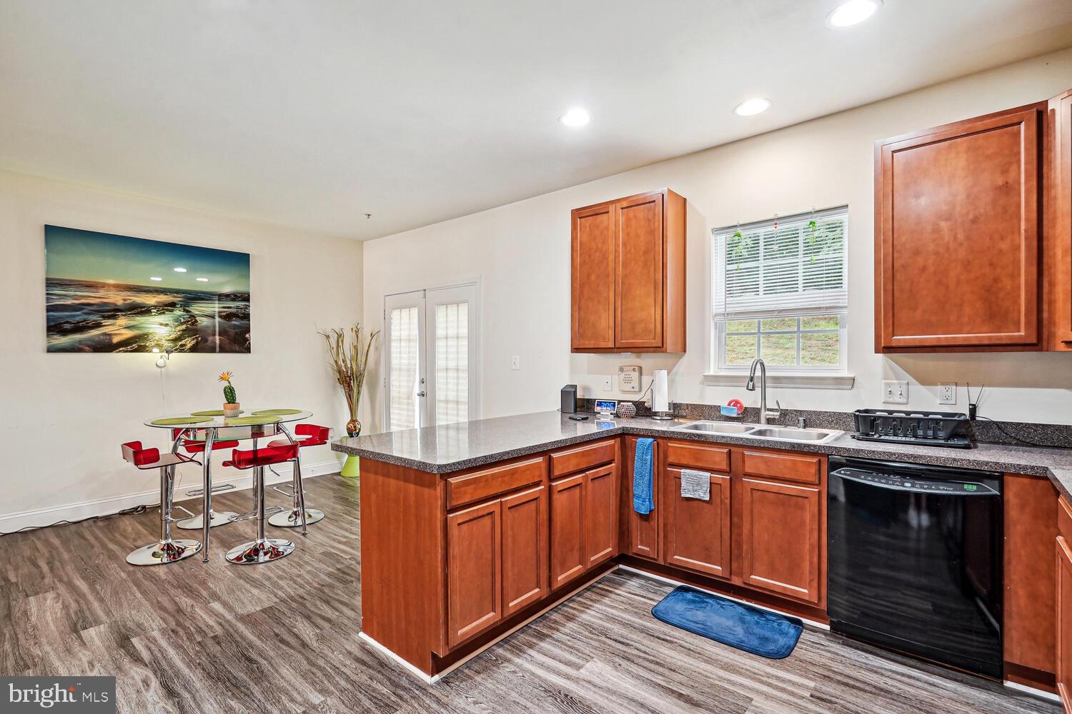 RIVERWATCH IND HEAD - Residential