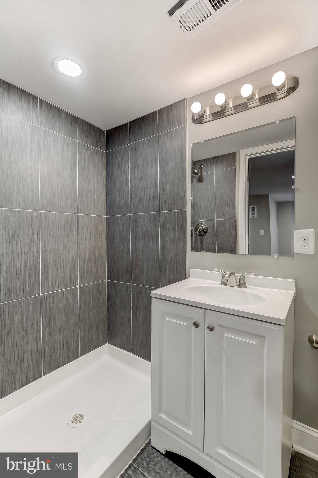 HILLEN - Residential